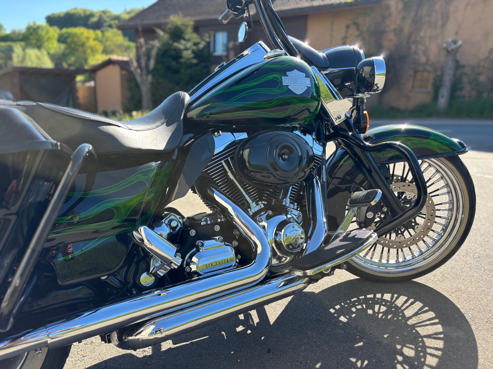 HARLEY-DAVIDSON FLHRC Road King Classic ABS-image-10