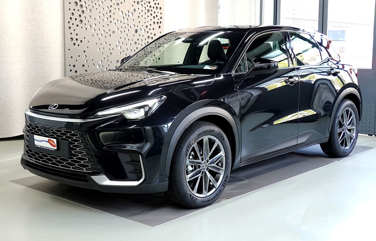 LEXUS LBX FWD Elegant CVT
