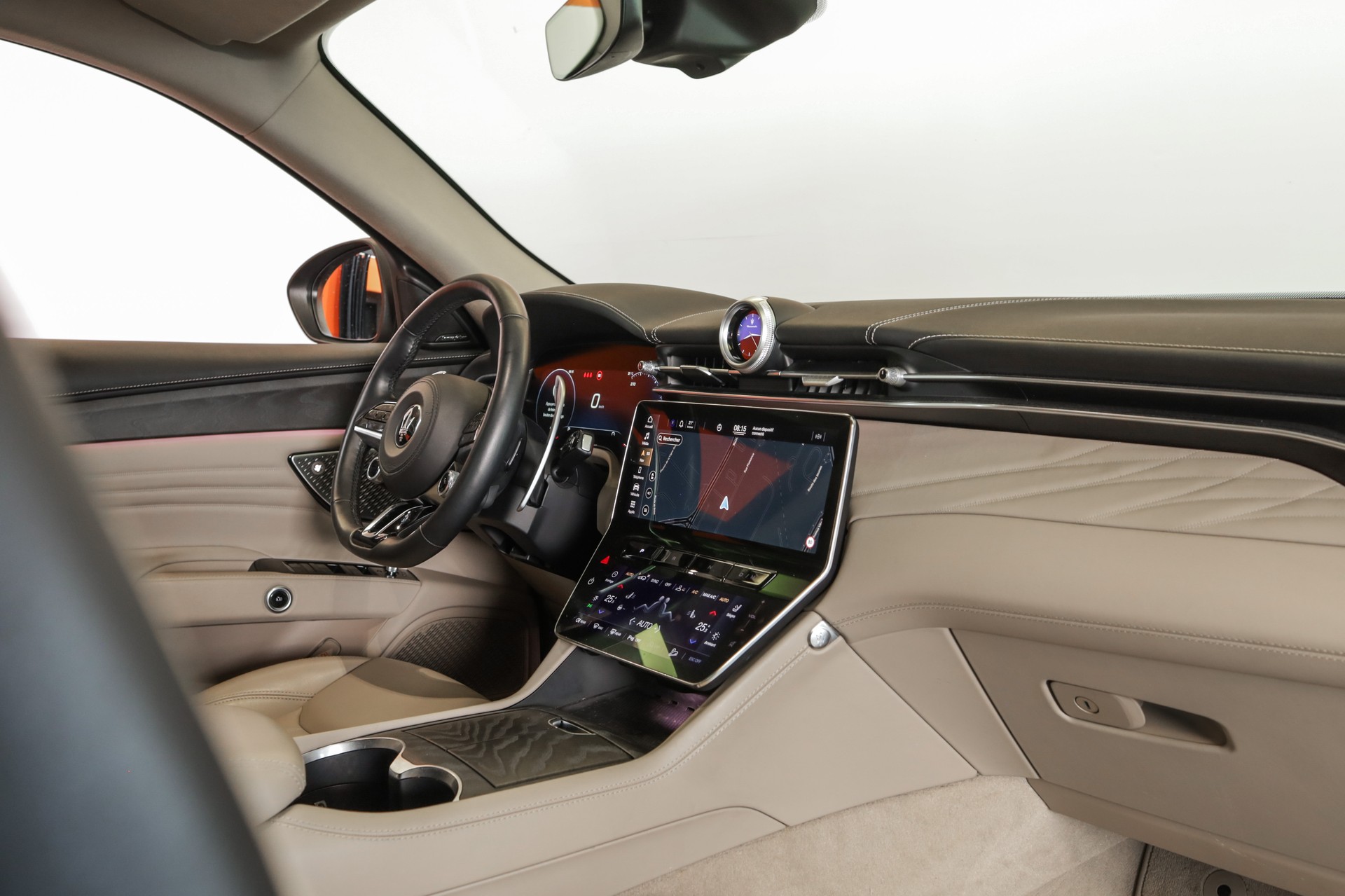MASERATI Grecale 2.0 MHEV GT Hybrid Automatica-showroom-element-2