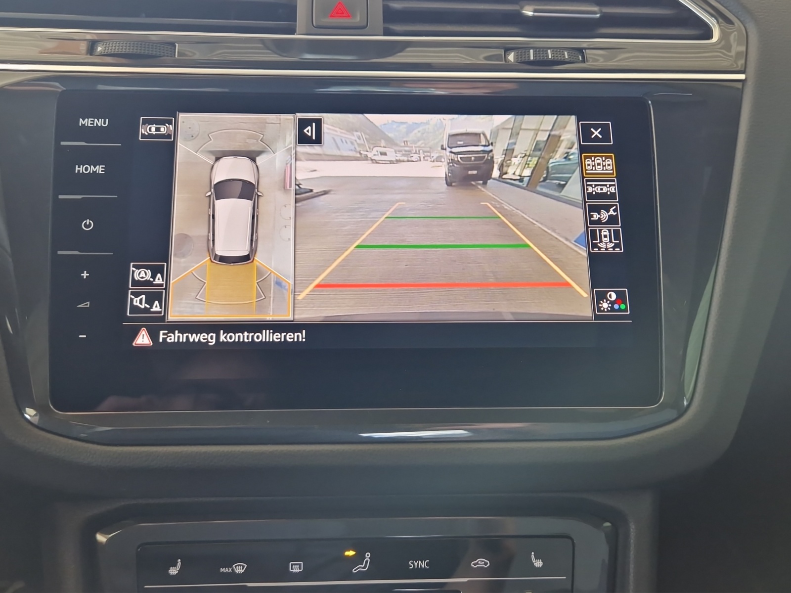 VW Tiguan 2.0TSI R 4Motion DSG-image-10