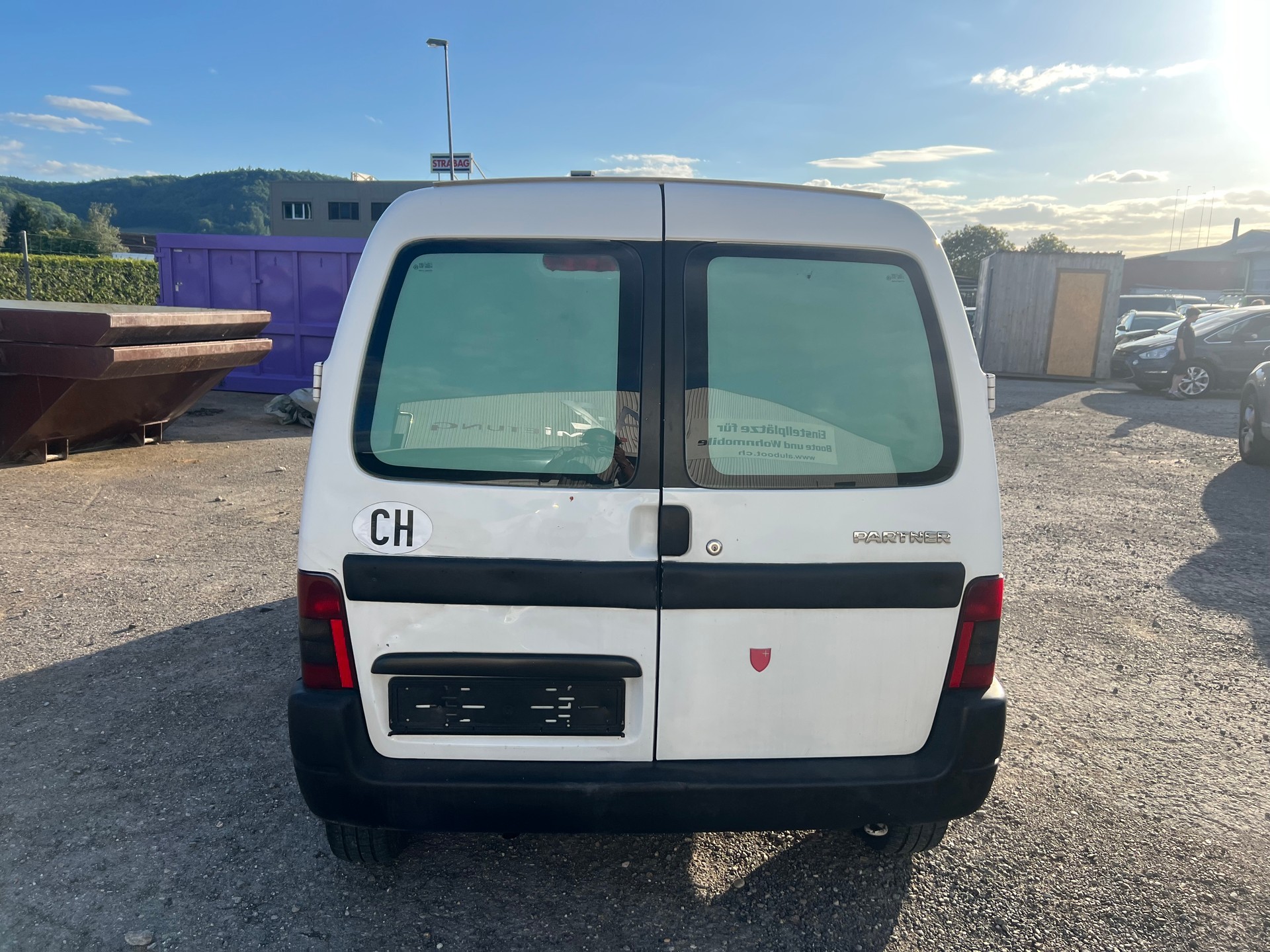 PEUGEOT Partner 2.0 HDI 190 C (SPE)-image-5
