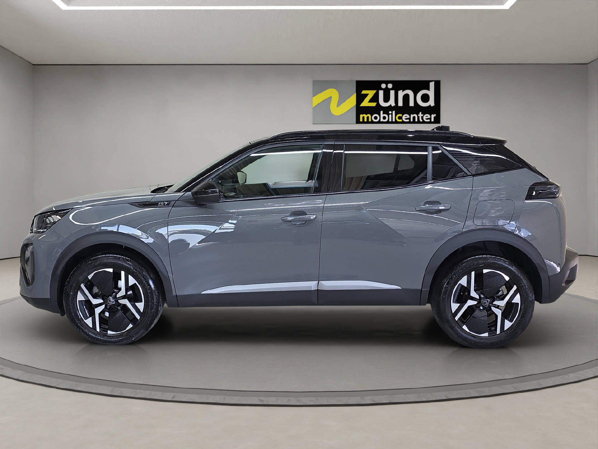 PEUGEOT 2008 1.2 PureTech 130 GT-image-2