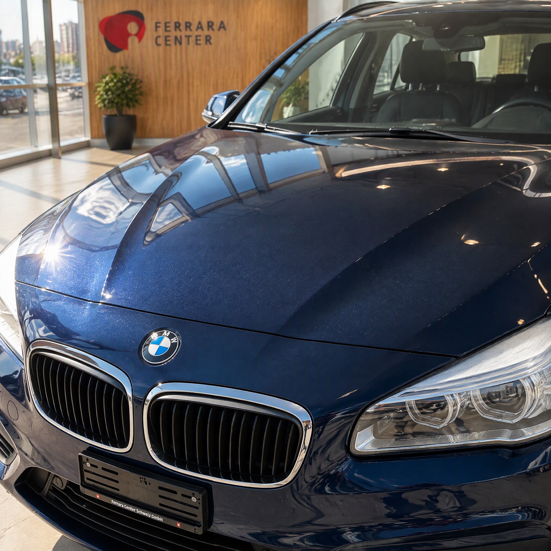 BMW 218i Active Tourer-image-10