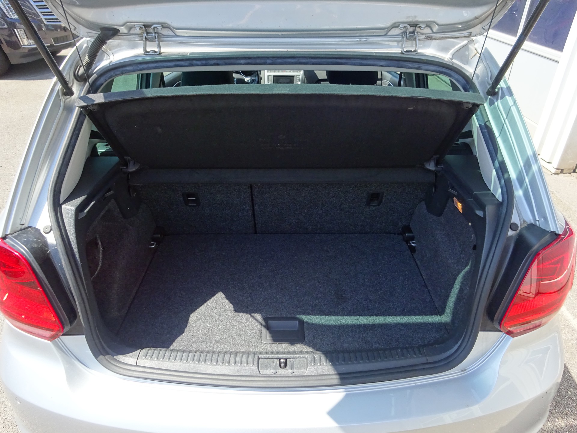 VW Polo 1.2 TSI BMT Allstar DSG-image-11