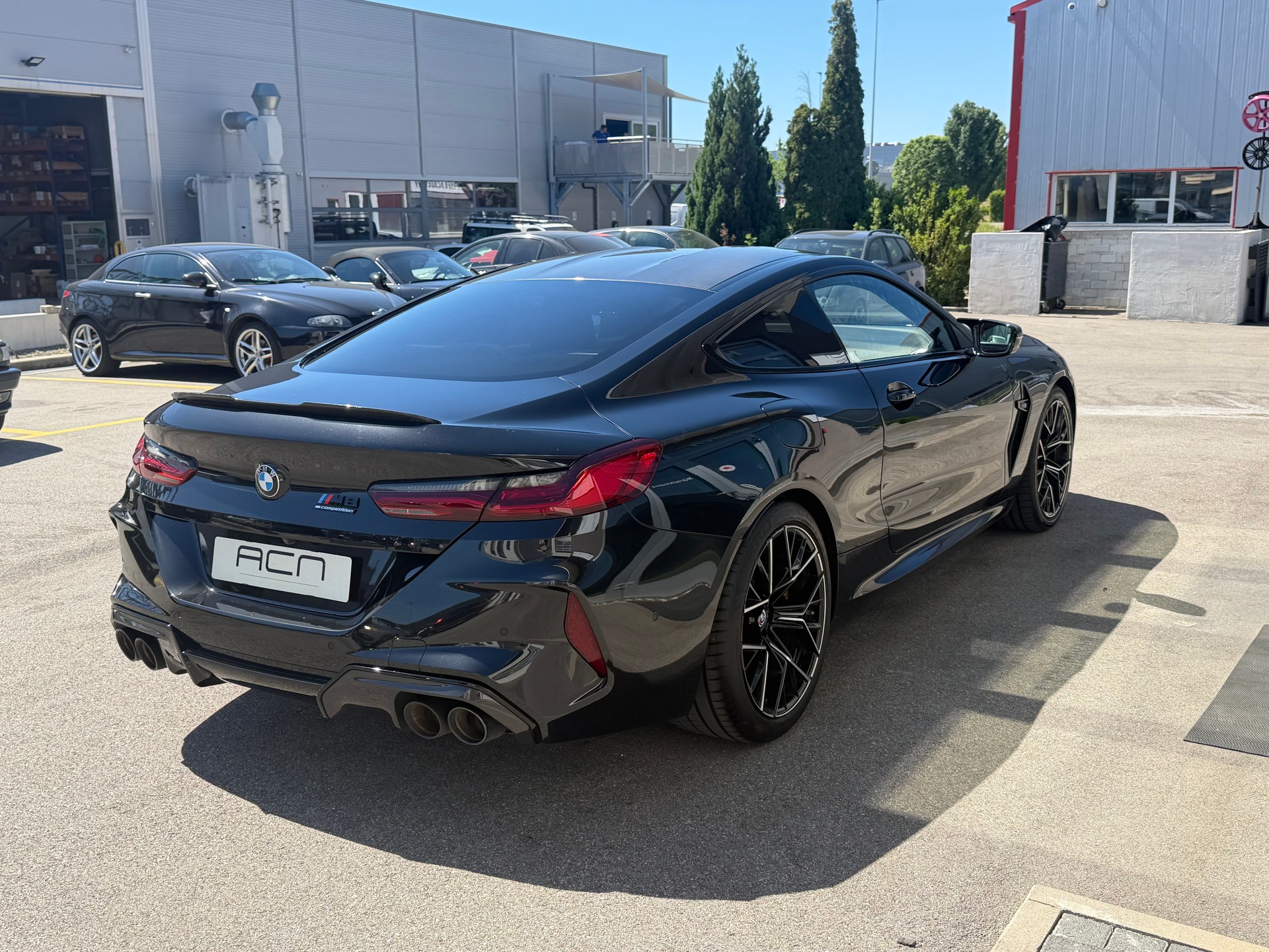 BMW M8 xDrive Steptronic M Competition-image-6