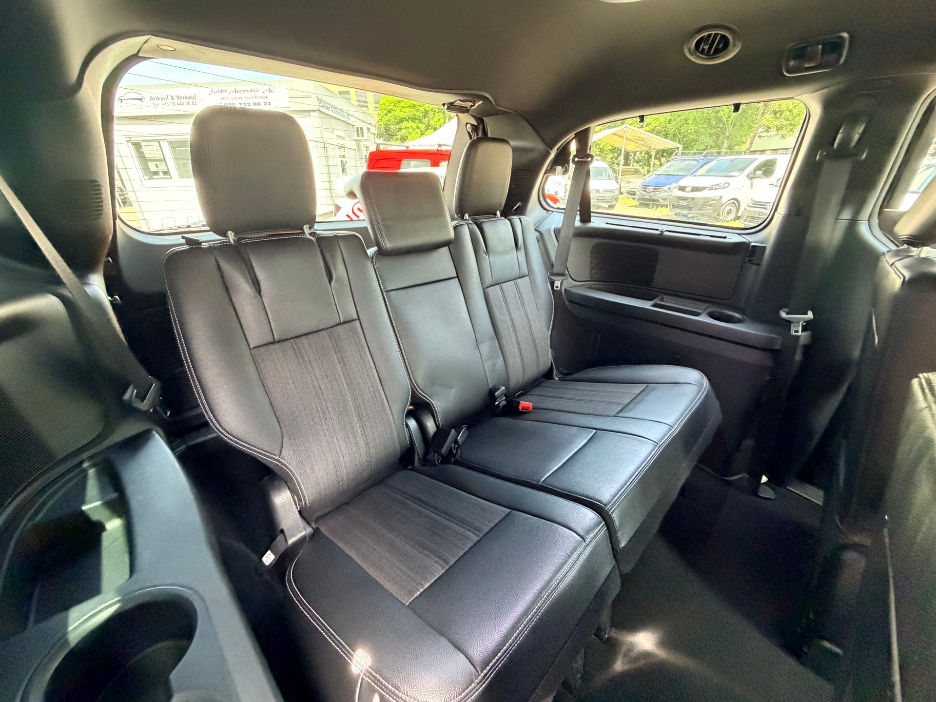 LANCIA Voyager 2.8D S Automatic-image-11