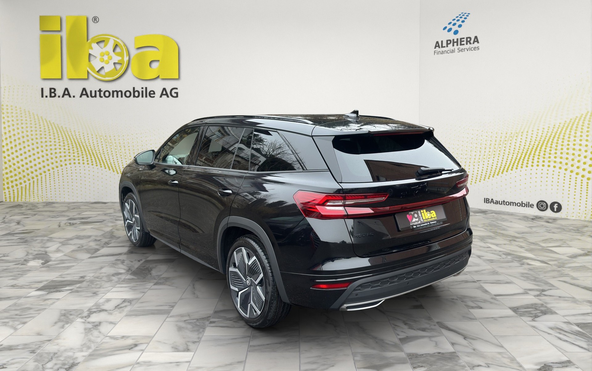 SKODA Kodiaq 1.5 TSI MHEV Sportline 7 Plätze AHK-showroom-element-2