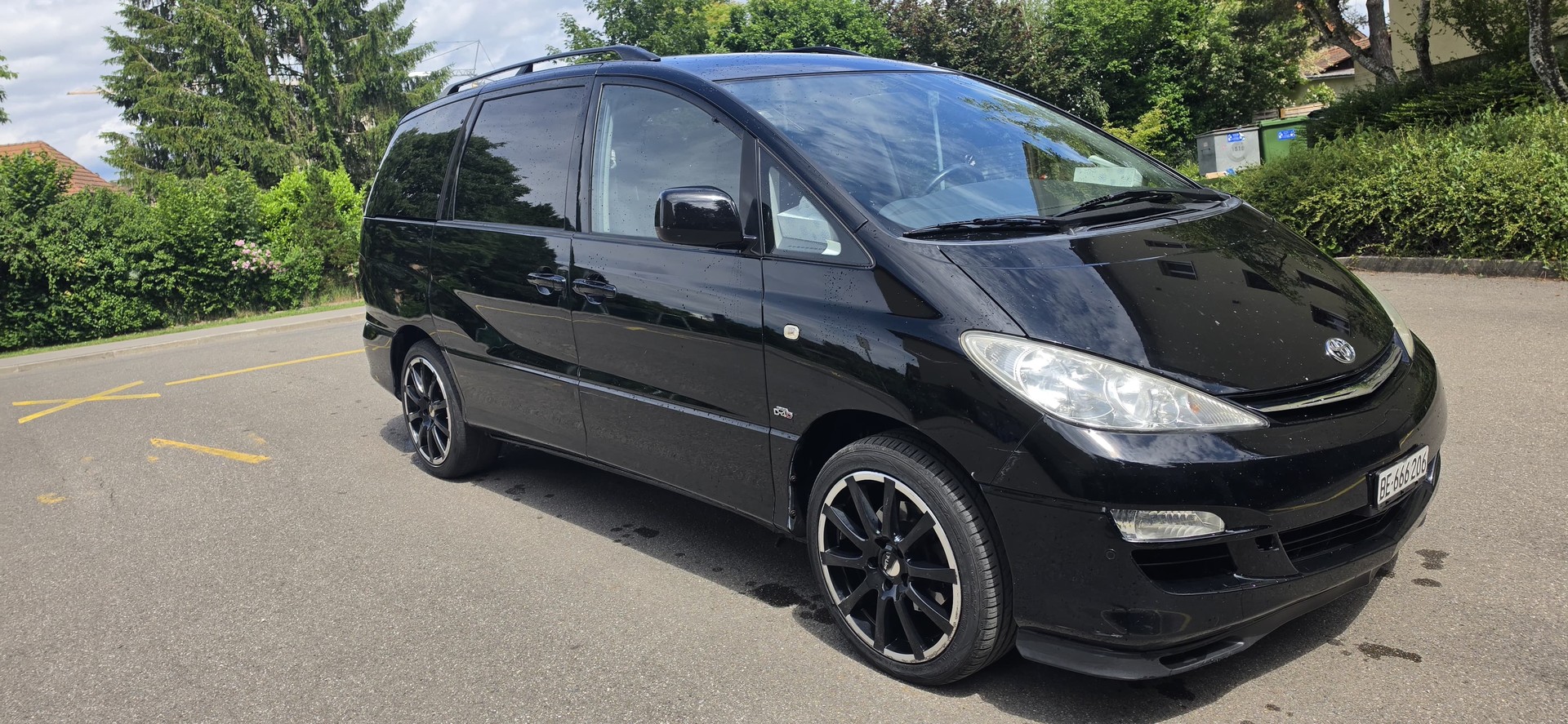 TOYOTA Previa 2.0 D4D Linea Sol-image-1