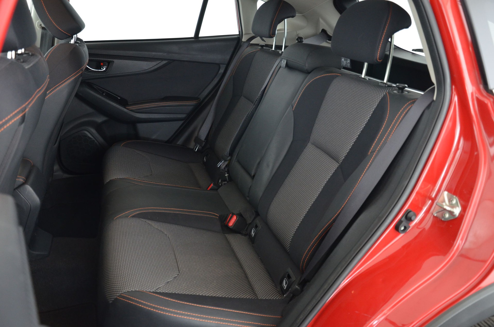 SUBARU XV 1.6 Swiss AWD CVT-image-13