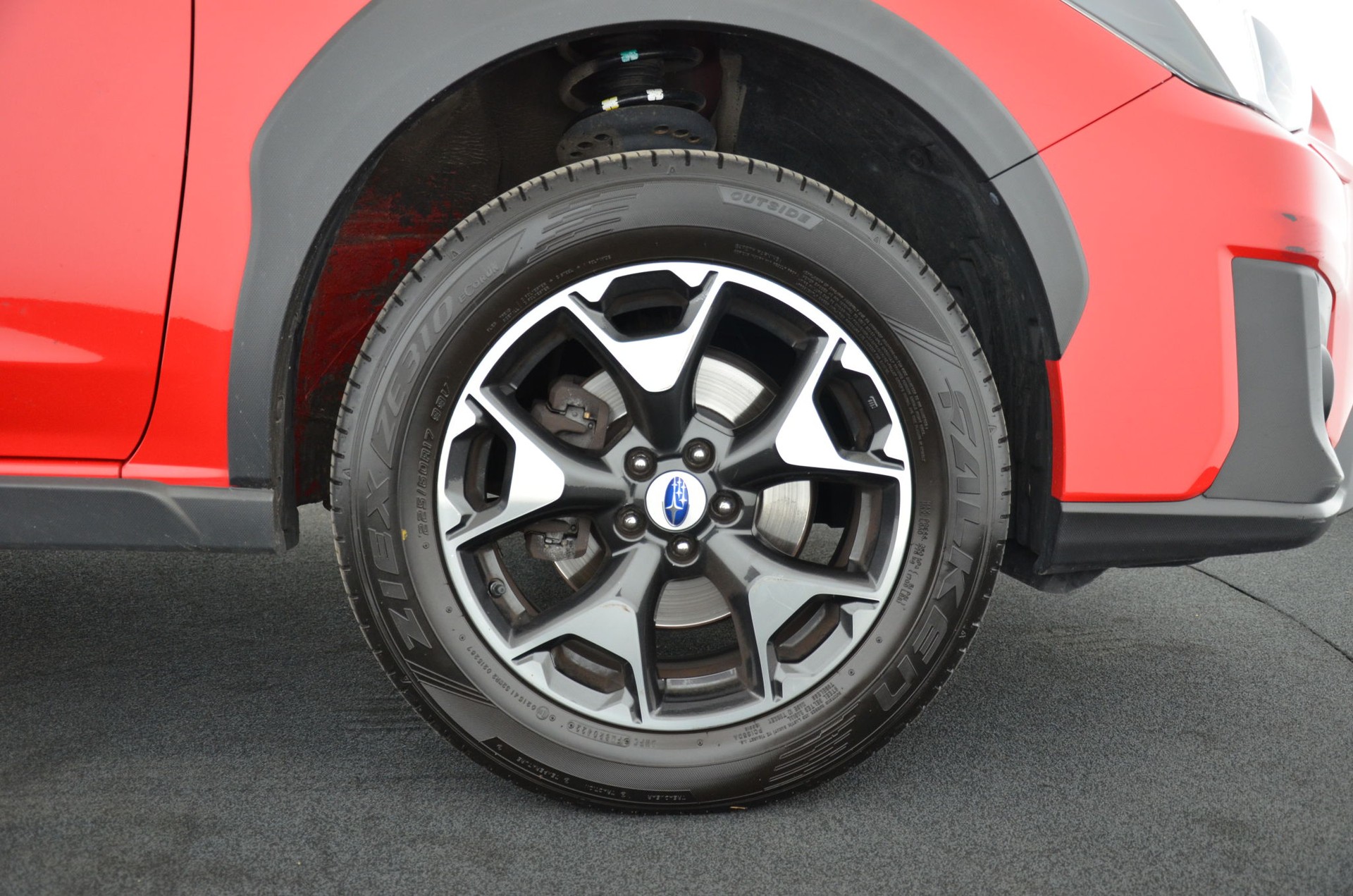 SUBARU XV 1.6 Swiss AWD CVT-image-9