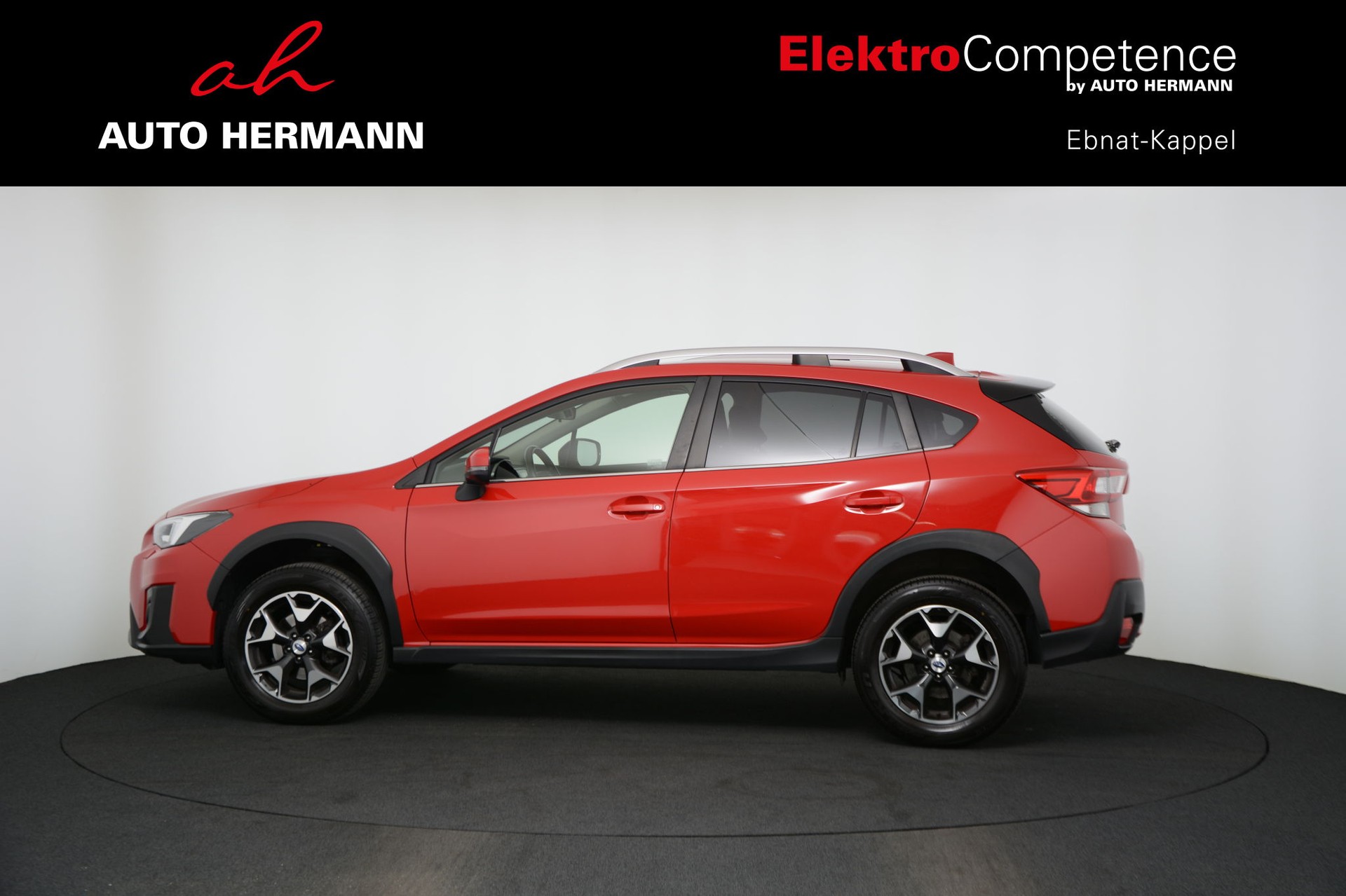 SUBARU XV 1.6 Swiss AWD CVT-showroom-element-3