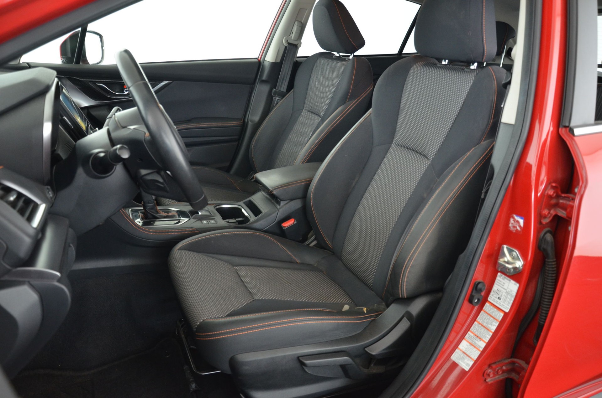 SUBARU XV 1.6 Swiss AWD CVT-image-12