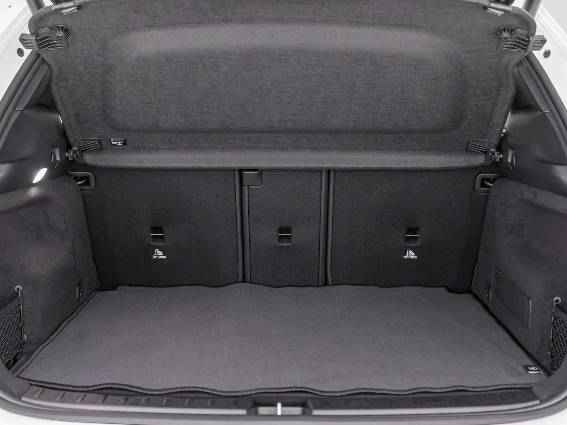 MERCEDES-BENZ GLA 220 d 4MATIC-image-13