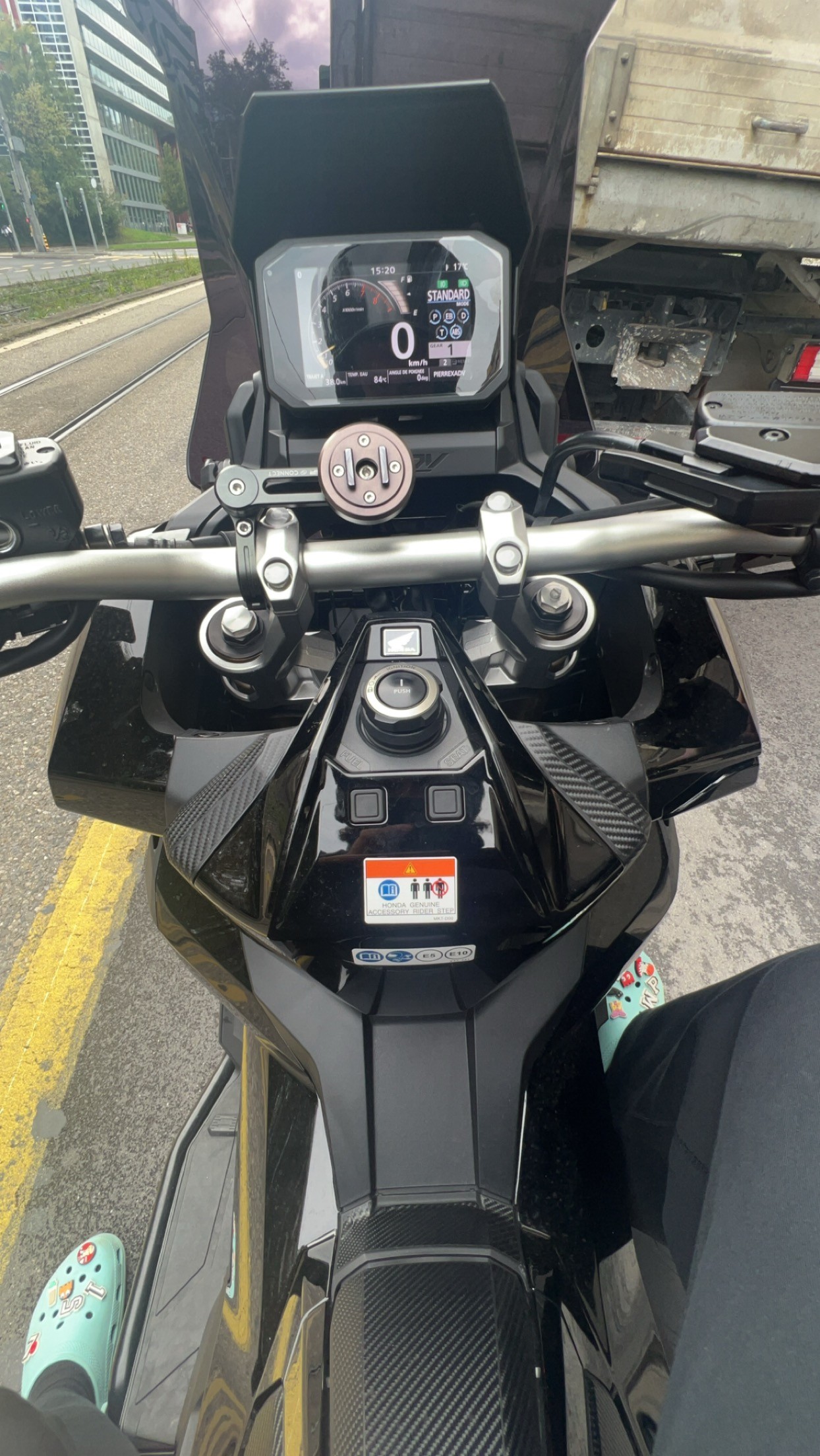 HONDA X-ADV 750-image-5