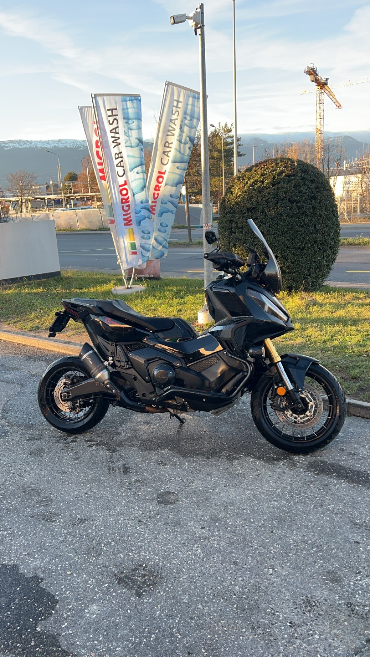 HONDA X-ADV 750-image-2