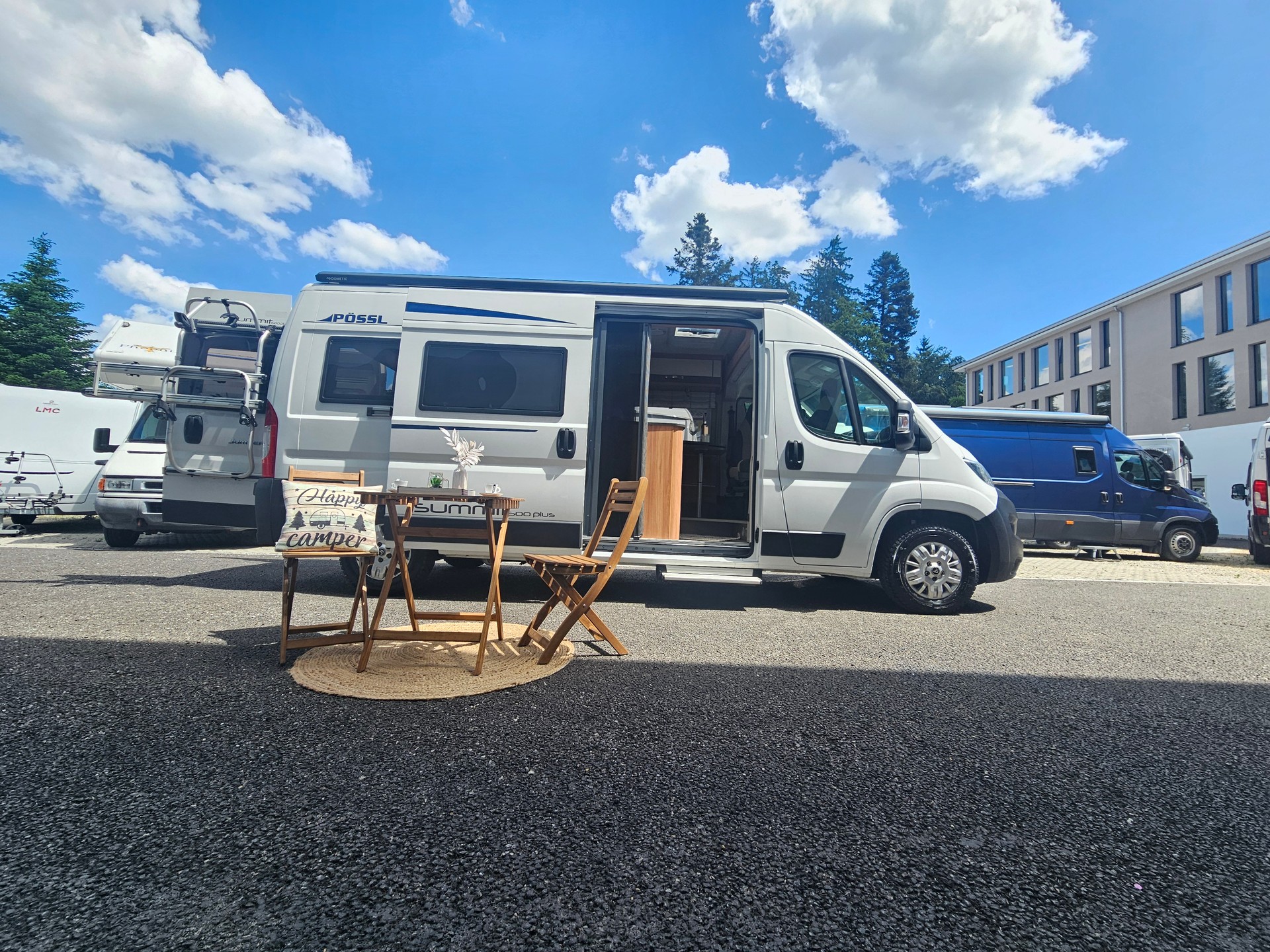 PÖSSL Summit Plus 600 mit Doppelbett!-image-1