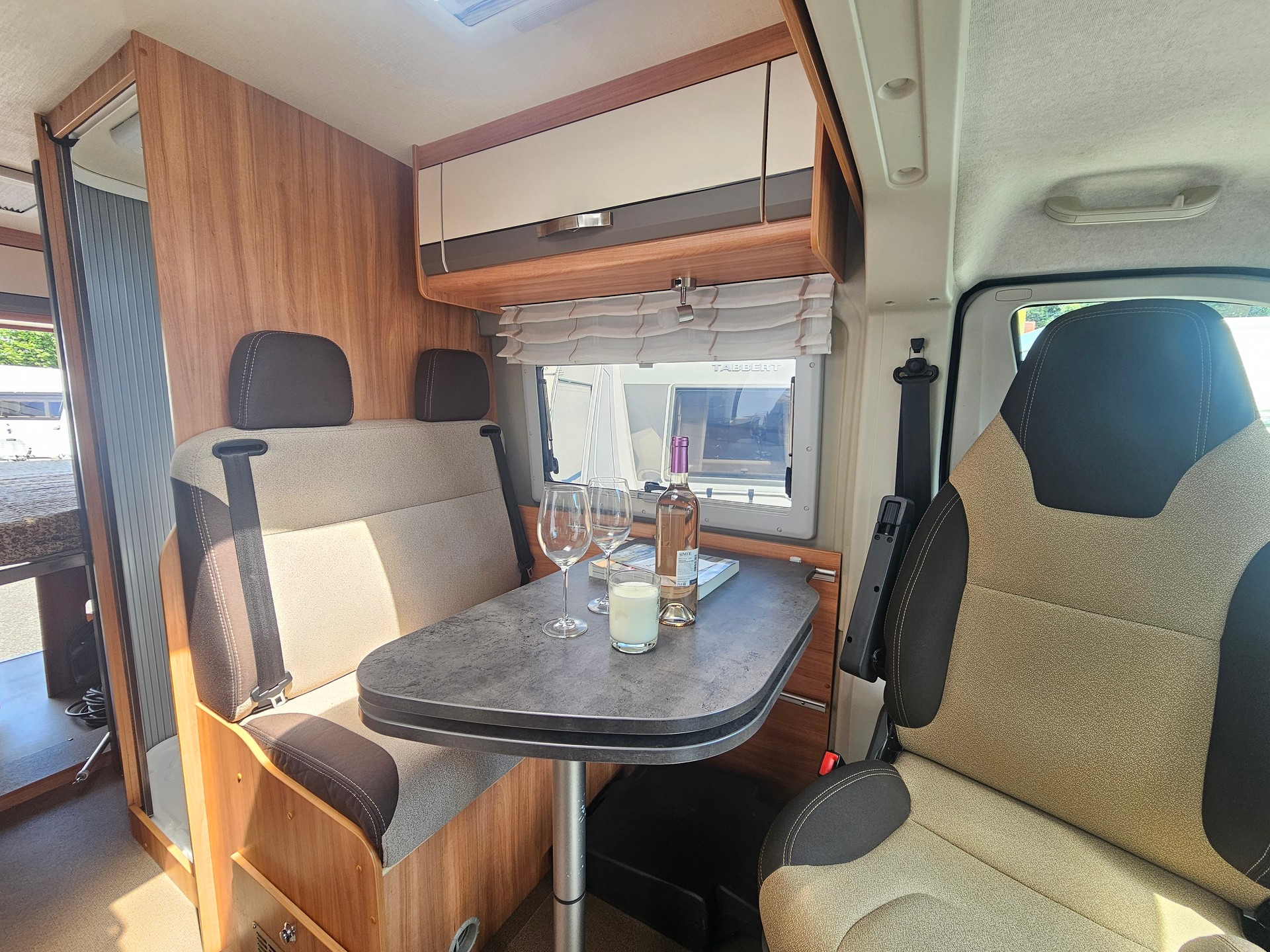 PÖSSL Summit Plus 600 mit Doppelbett!-image-7