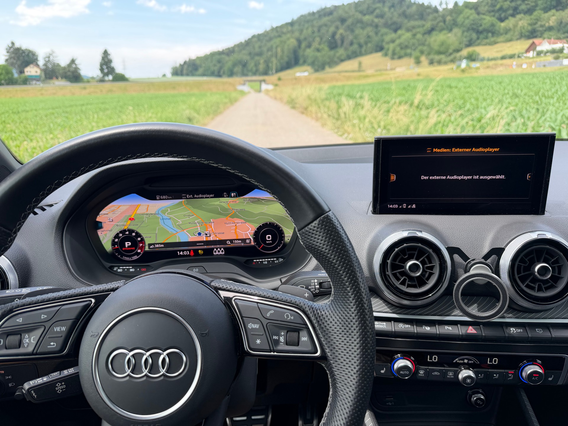 AUDI 2.0 TFSI quattro S-Tronic-image-4