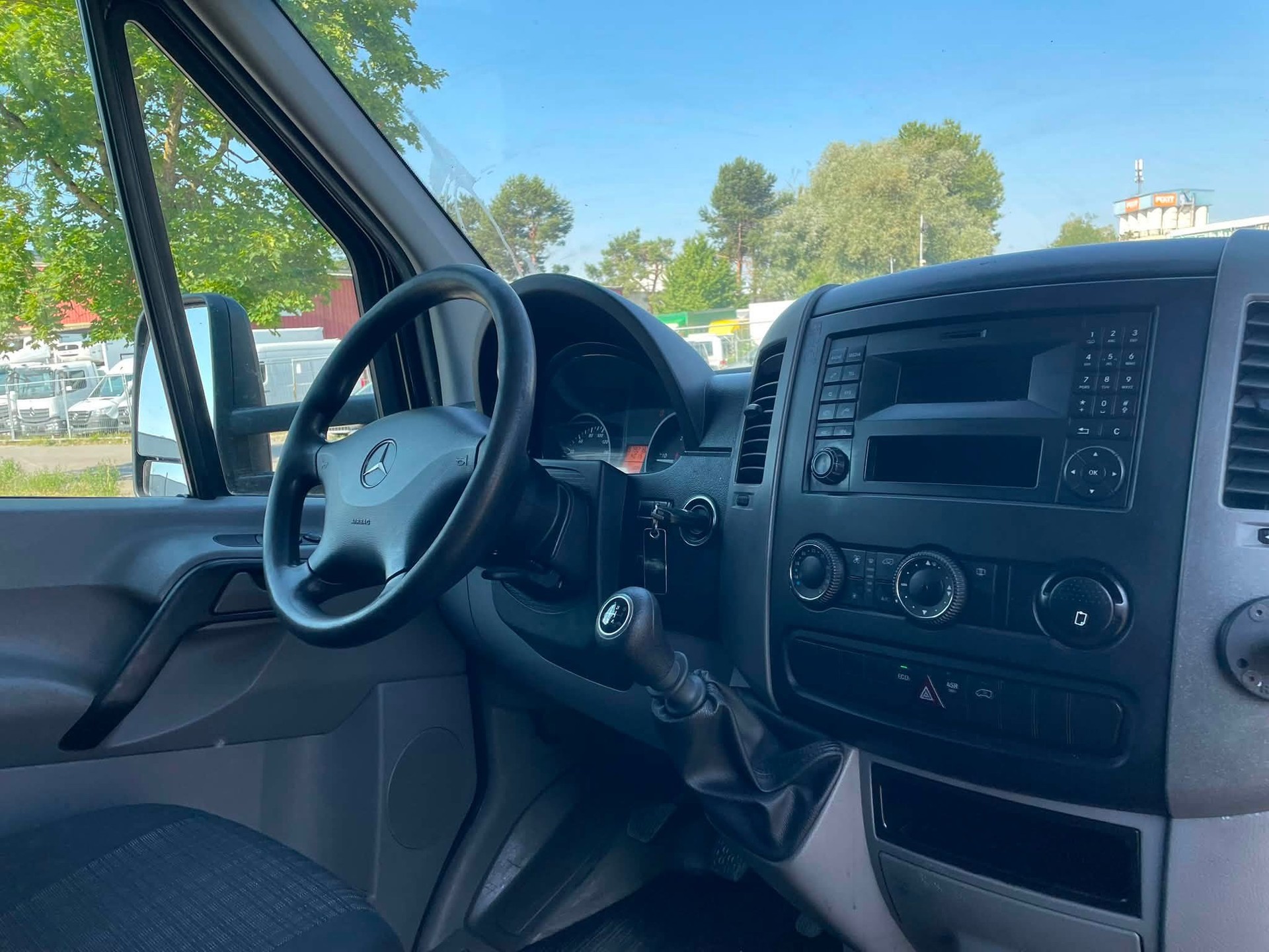 MERCEDES-BENZ Sprinter 313 CDI 4,2 M Brücke.-image-13