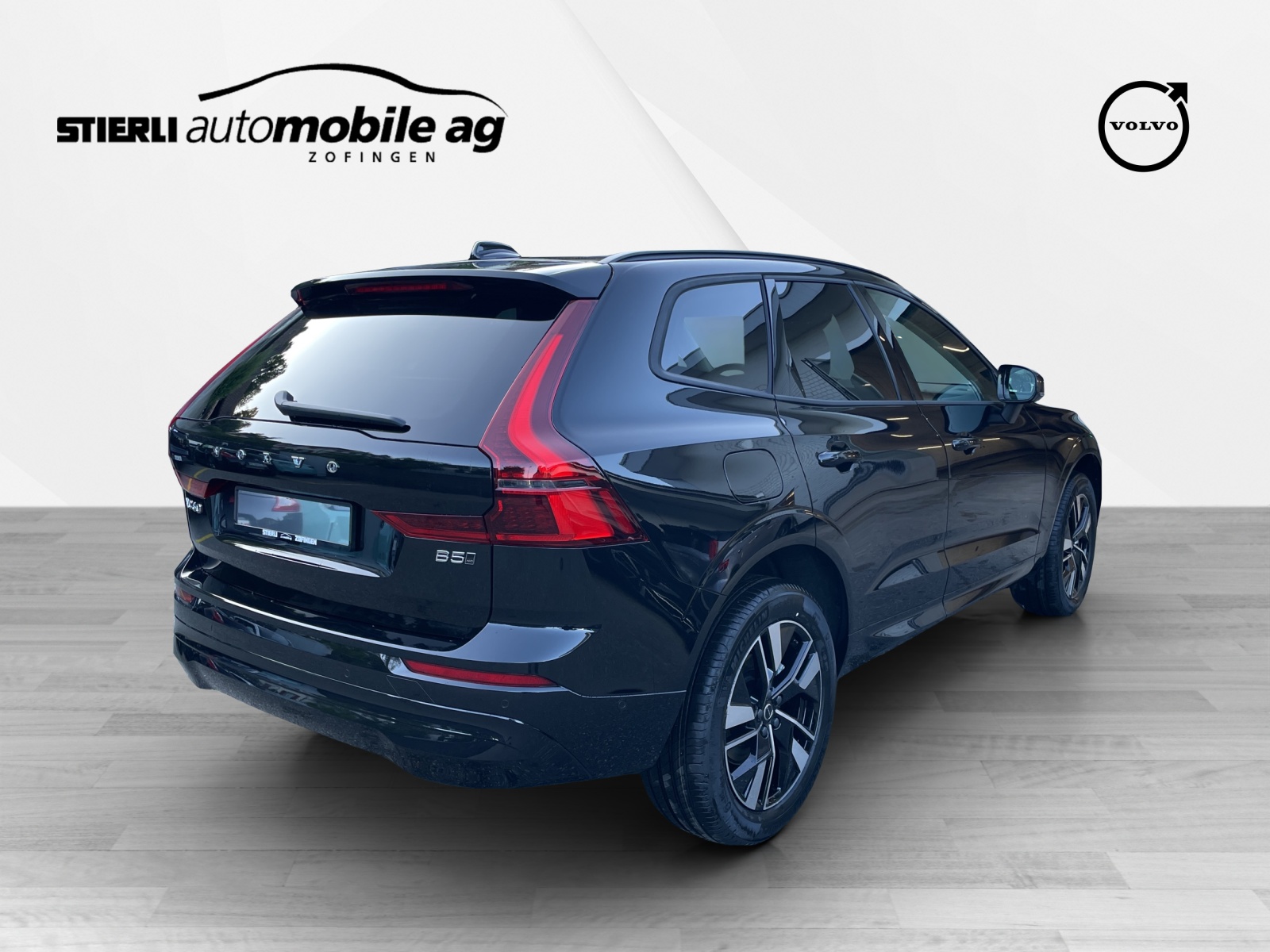 VOLVO XC60 2.0 B5 MH Core AWD-image-4