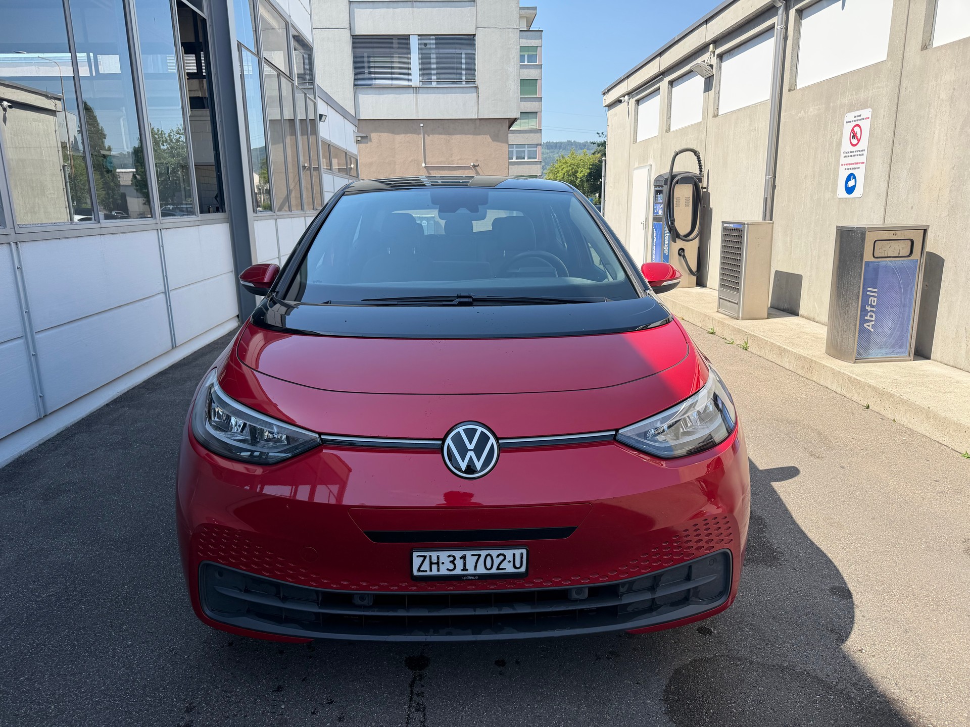 VW ID.3 Pure Performance 45 kWh Pure-showroom-element-1