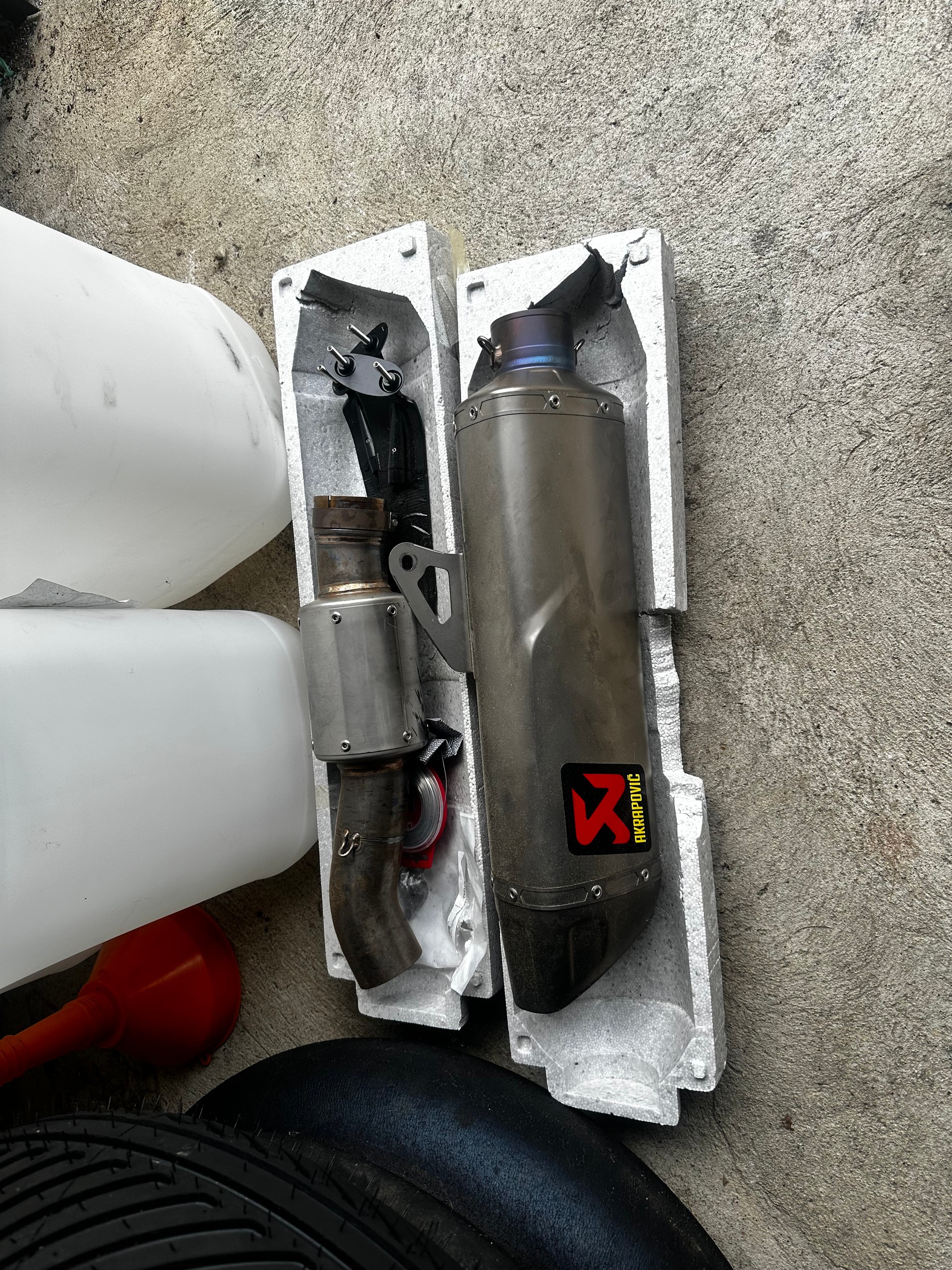 HONDA CBR 1000 RR-R SP-image-6