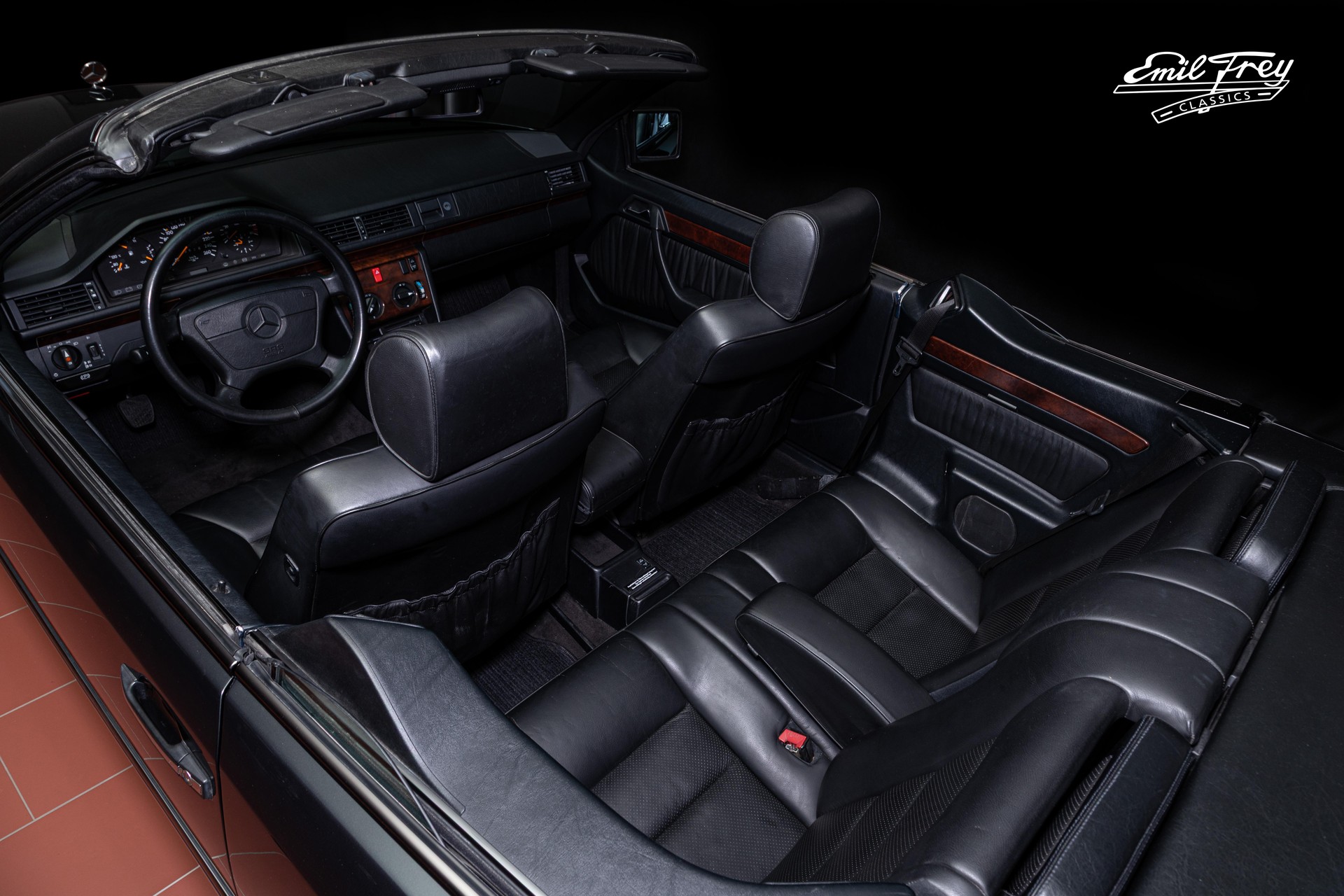 MERCEDES-BENZ Mercedes 300 CE-24 Cabrio-image-6