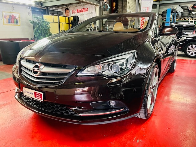 OPEL Cascada 1.6i 16V Cosmo Automat