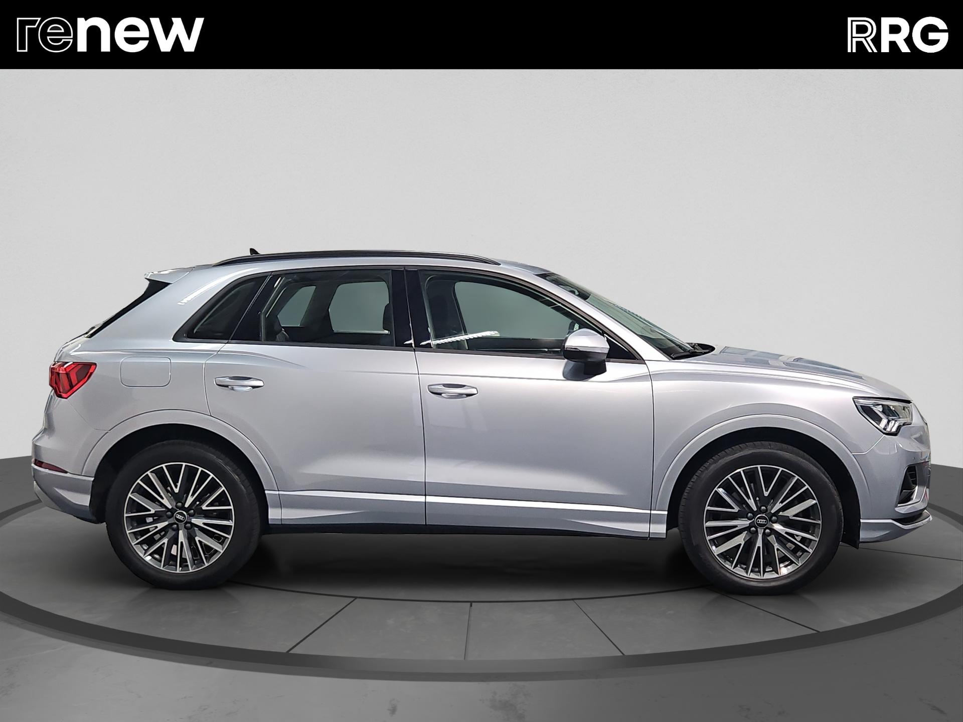 AUDI Q3 45 TFSI advanced quattro S-tronic-showroom-element-1