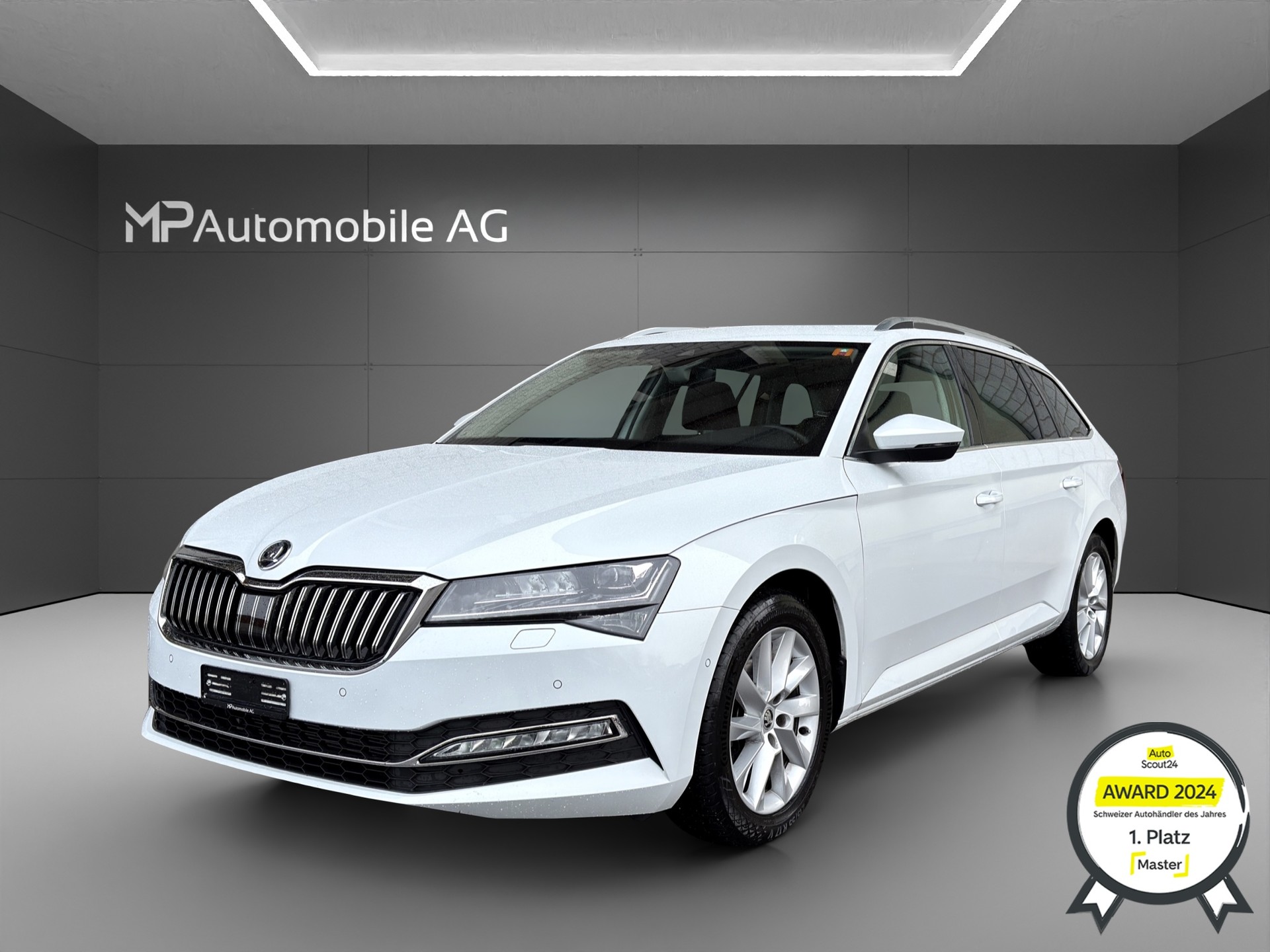 SKODA Superb Combi 2.0 TDi Style 4x4 DSG