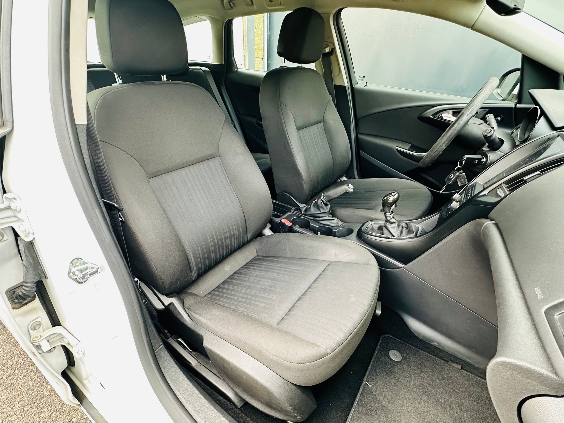 OPEL Astra SportsTourer 1.3 CDTi-image-11