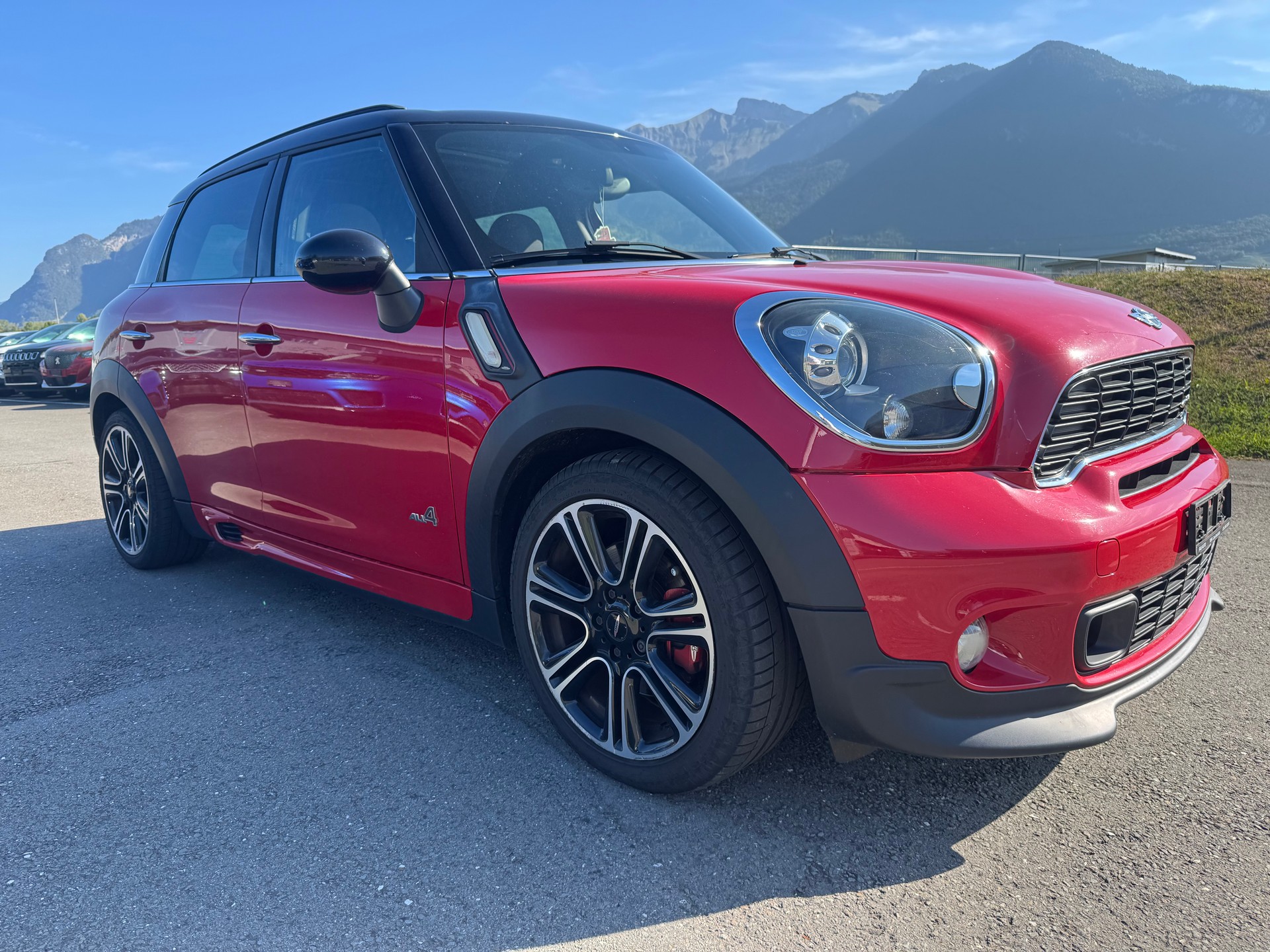 MINI Countryman John Cooper Works ALL4-showroom-element-3