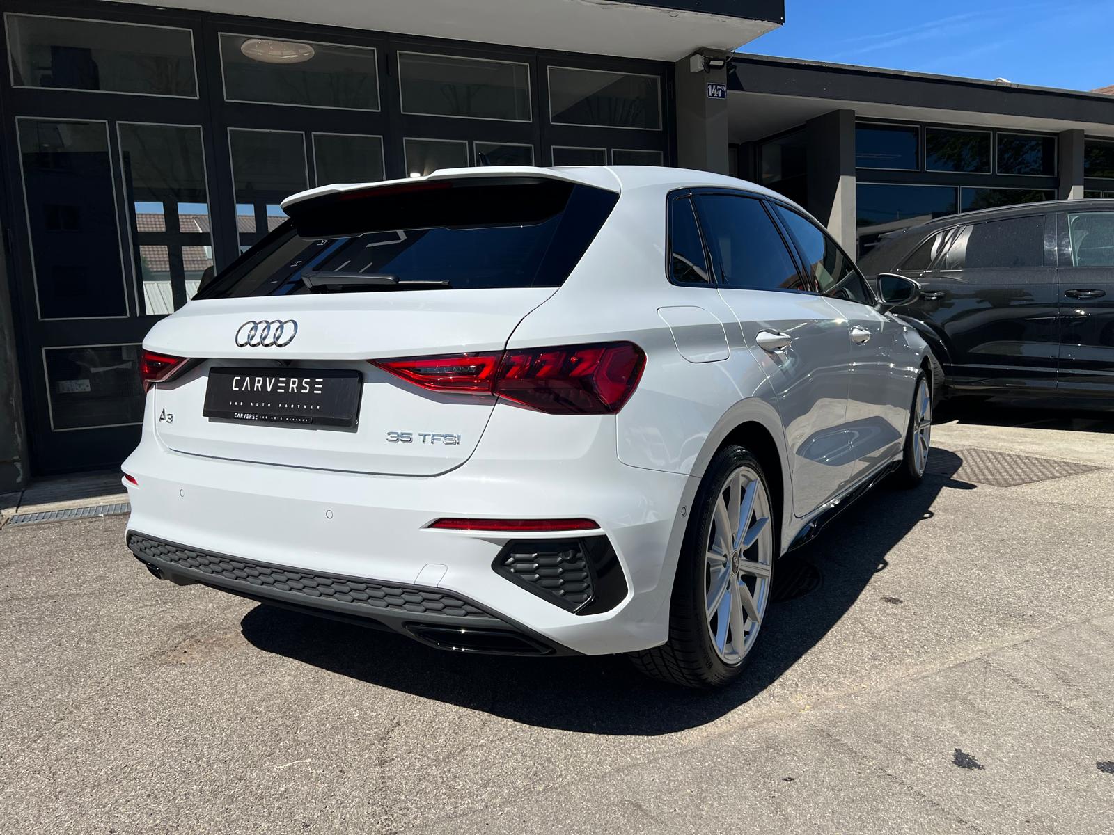 AUDI A3 Sportback 1.5 35 TFSI S Line S-Tronic-showroom-element-3