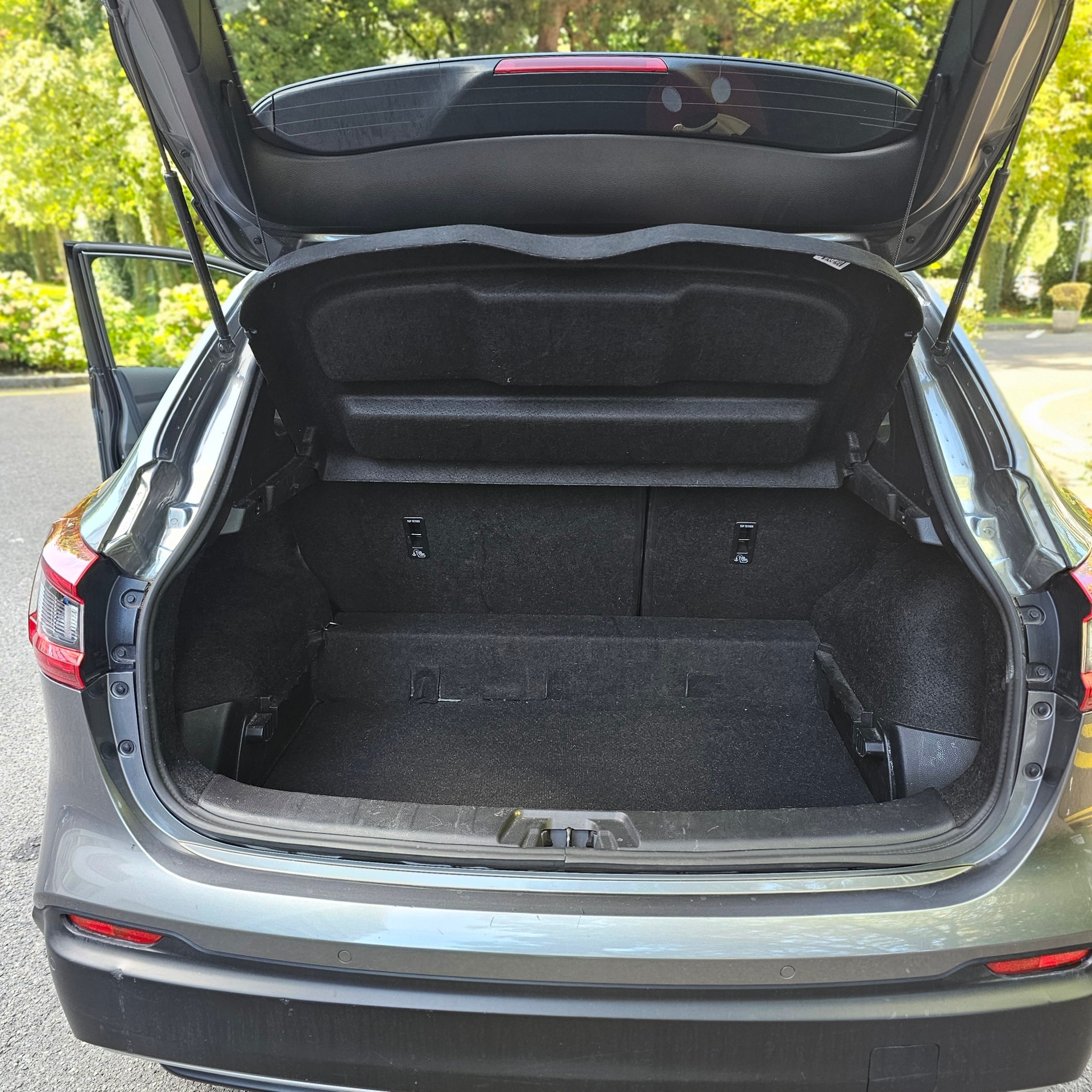 NISSAN 1.3 DIG-T 160 Tekna-image-9