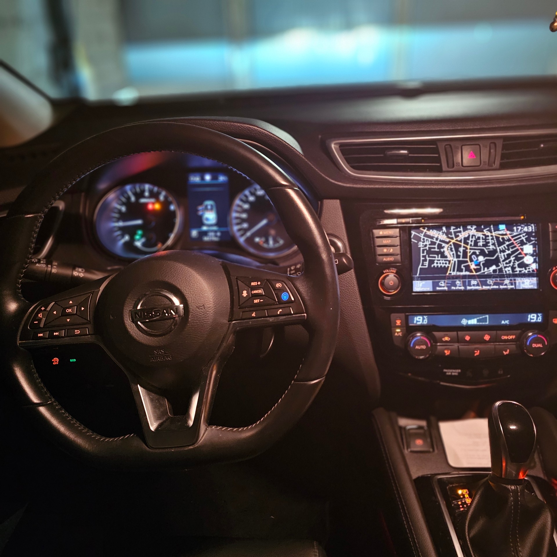 NISSAN 1.3 DIG-T 160 Tekna-image-2