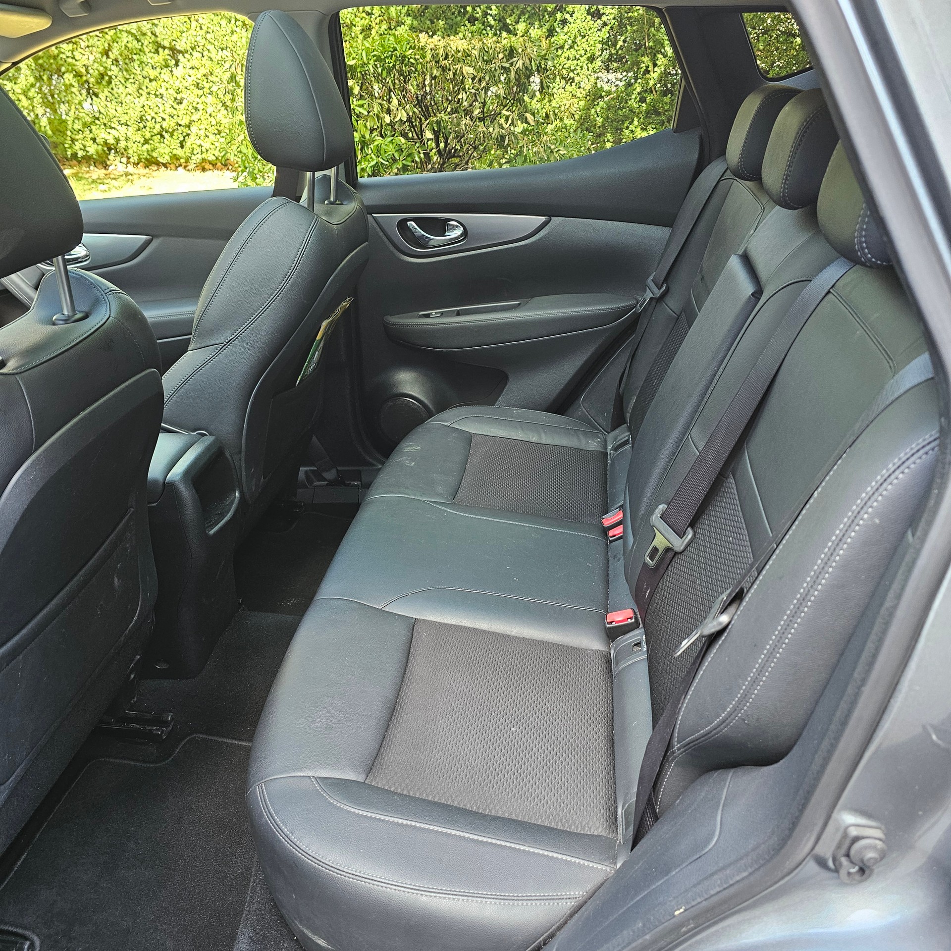 NISSAN 1.3 DIG-T 160 Tekna-image-4