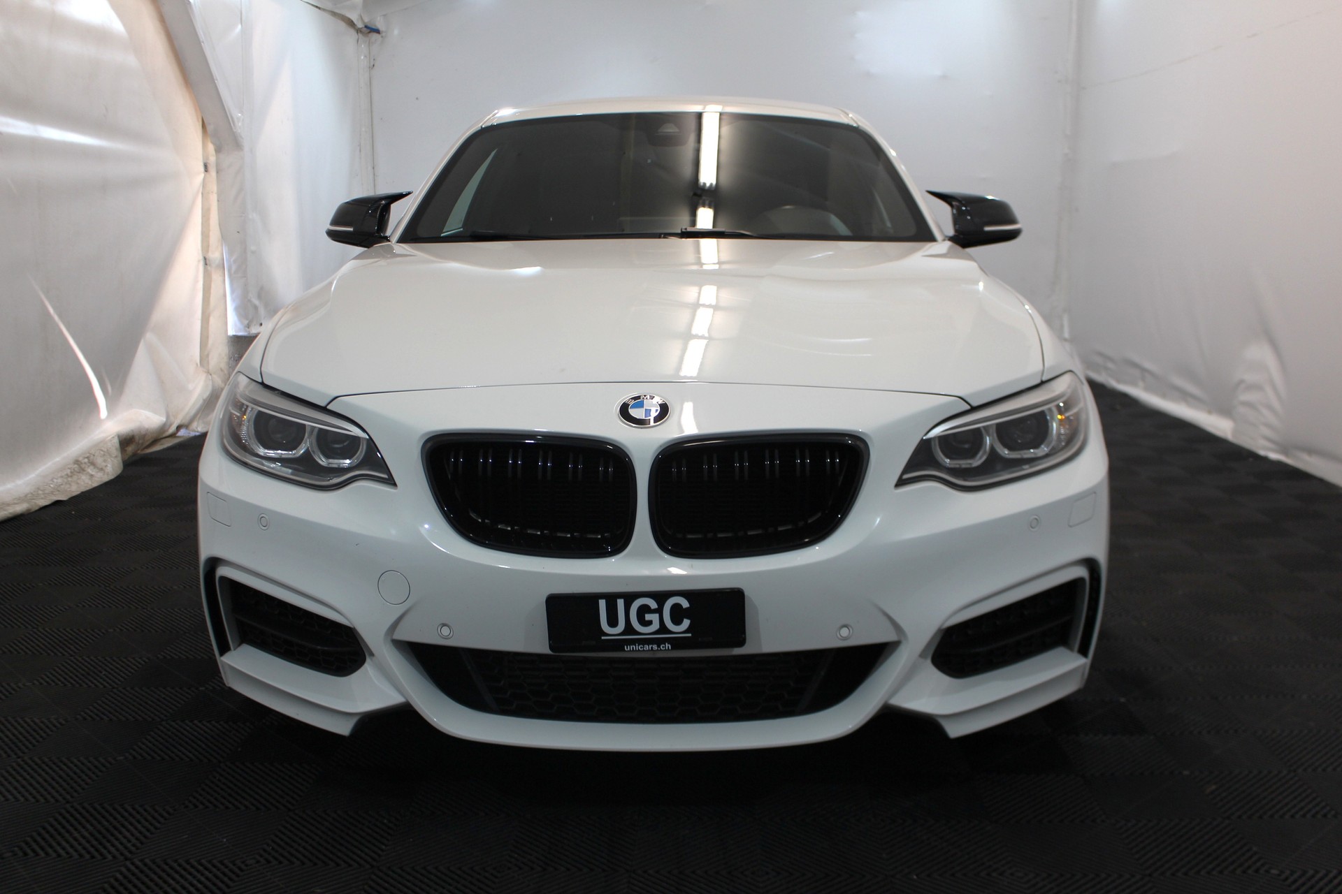 BMW M235i xDrive Coupé-showroom-element-1