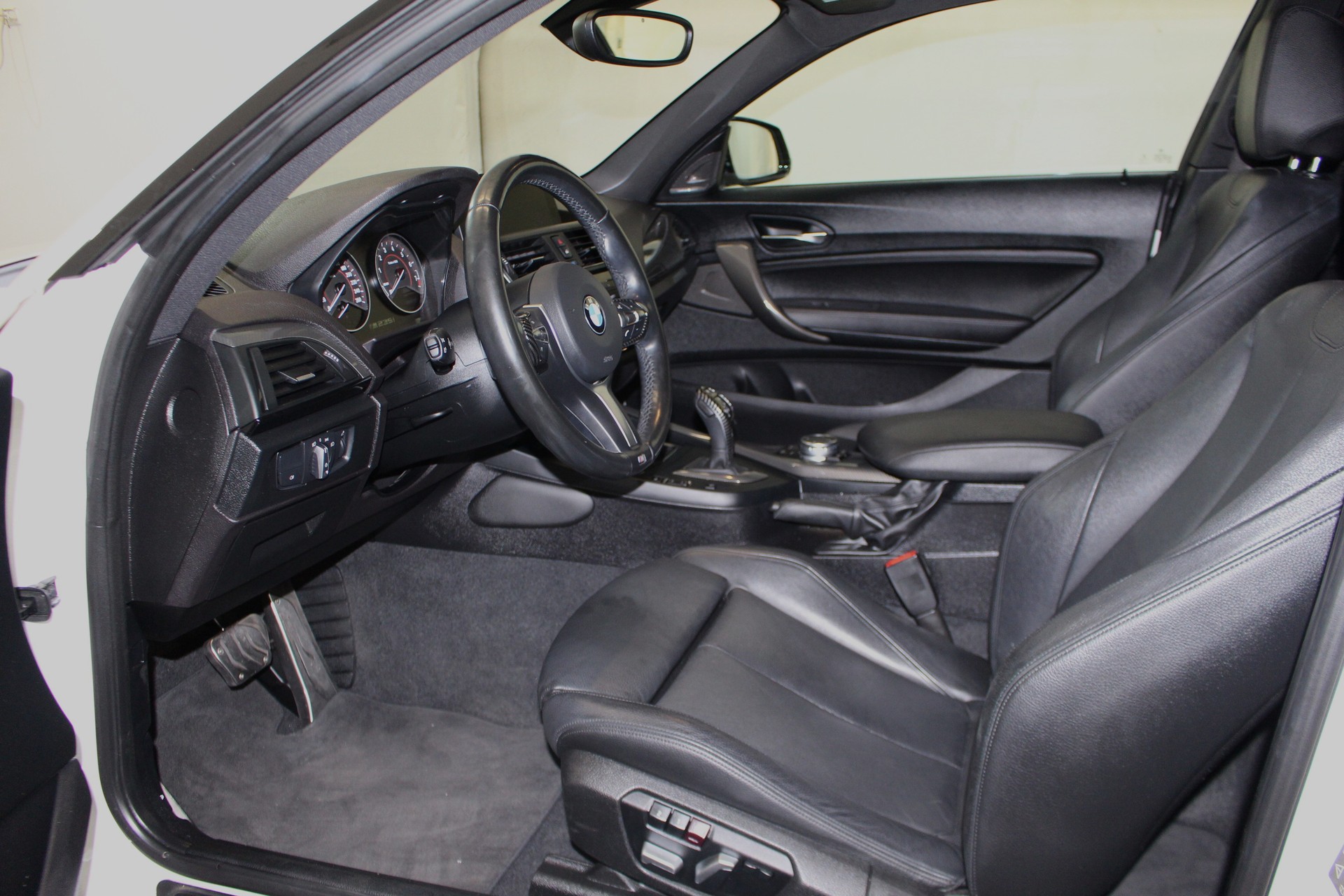 BMW M235i xDrive Coupé-image-6
