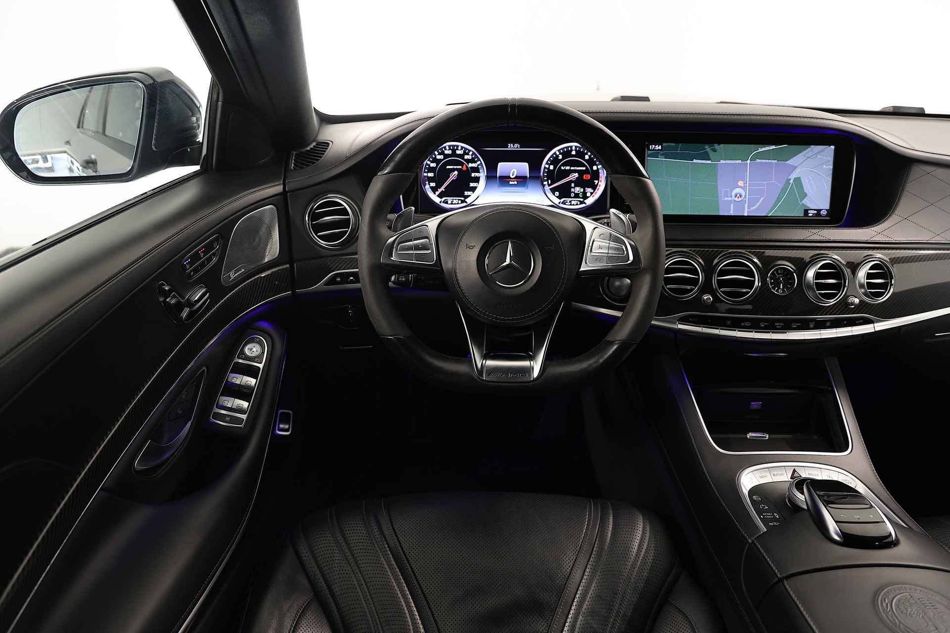 MERCEDES-BENZ S 63 V8 AMG 4matic lang *DESIGNO Sonderlackierung* *VOLLAUSSTATTUNG* *KERAMIK* *CARBON*-image-8