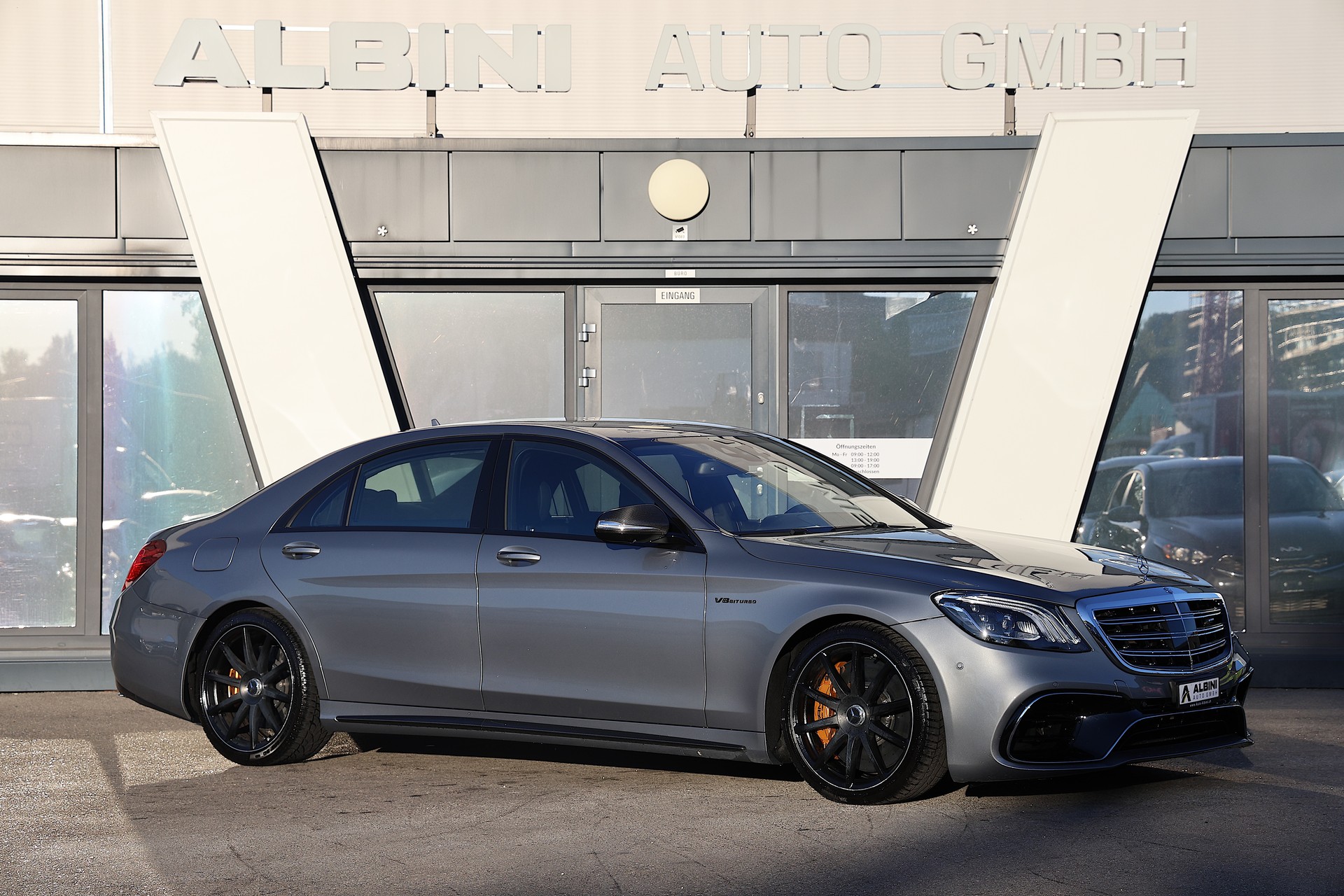MERCEDES-BENZ S 63 V8 AMG 4matic lang *DESIGNO Sonderlackierung* *VOLLAUSSTATTUNG* *KERAMIK* *CARBON*-showroom-element-1