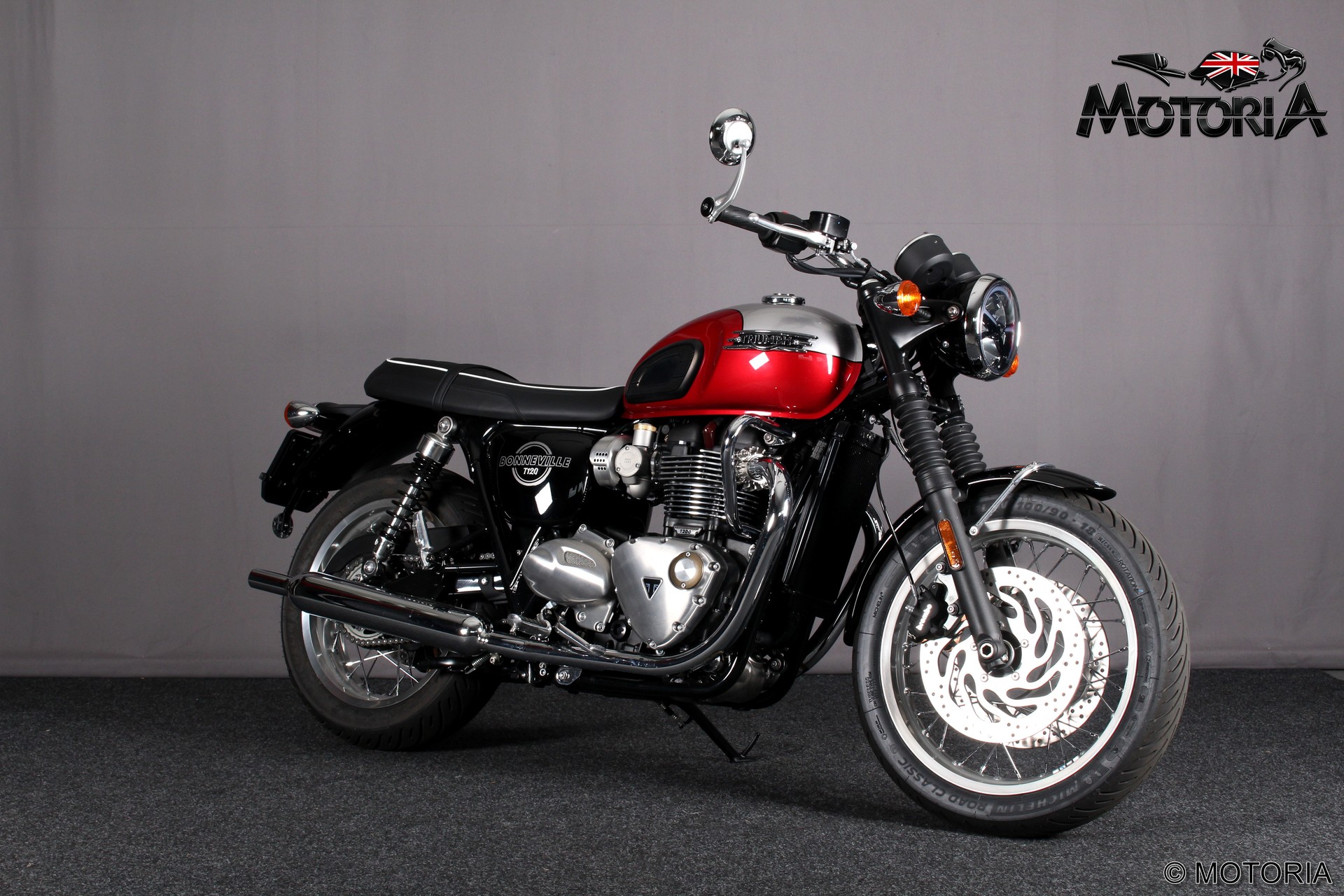 TRIUMPH Bonneville T120 (MY26) 35kW möglich-image-0