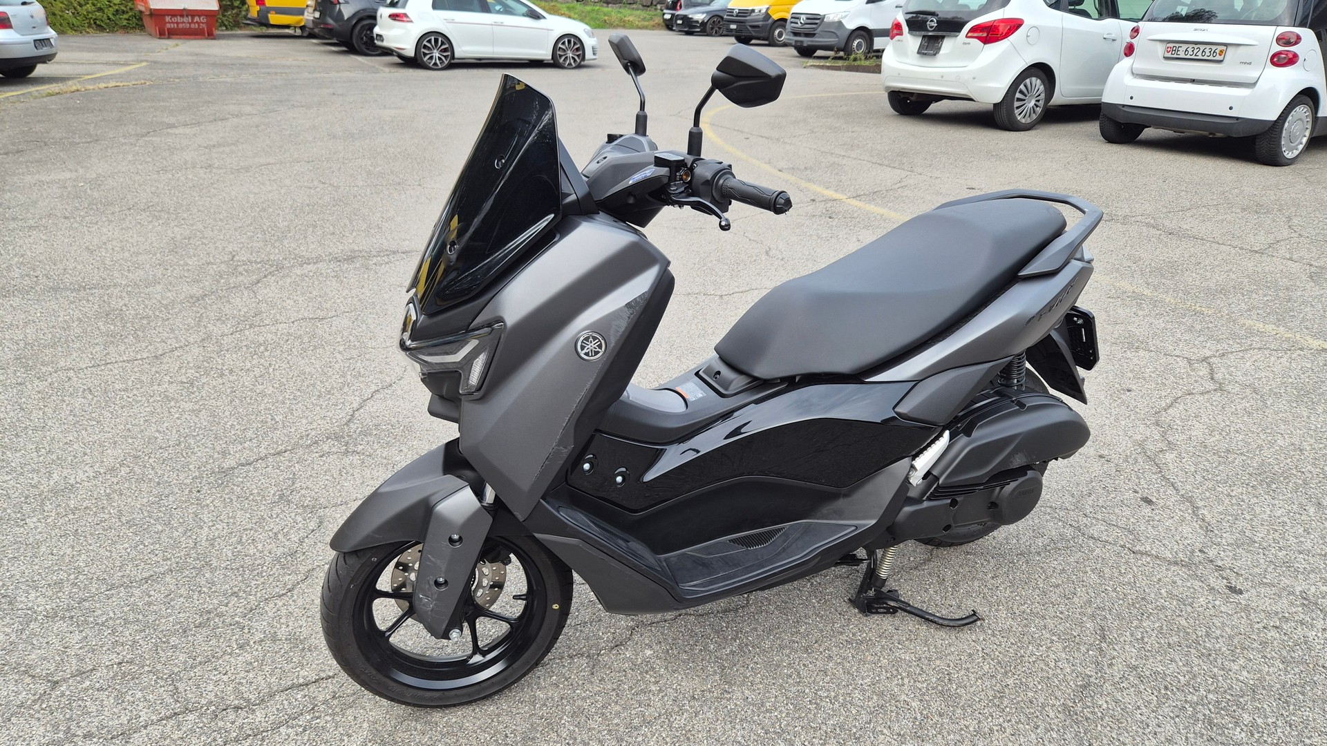 YAMAHA N-MAX GPD 125-image-0