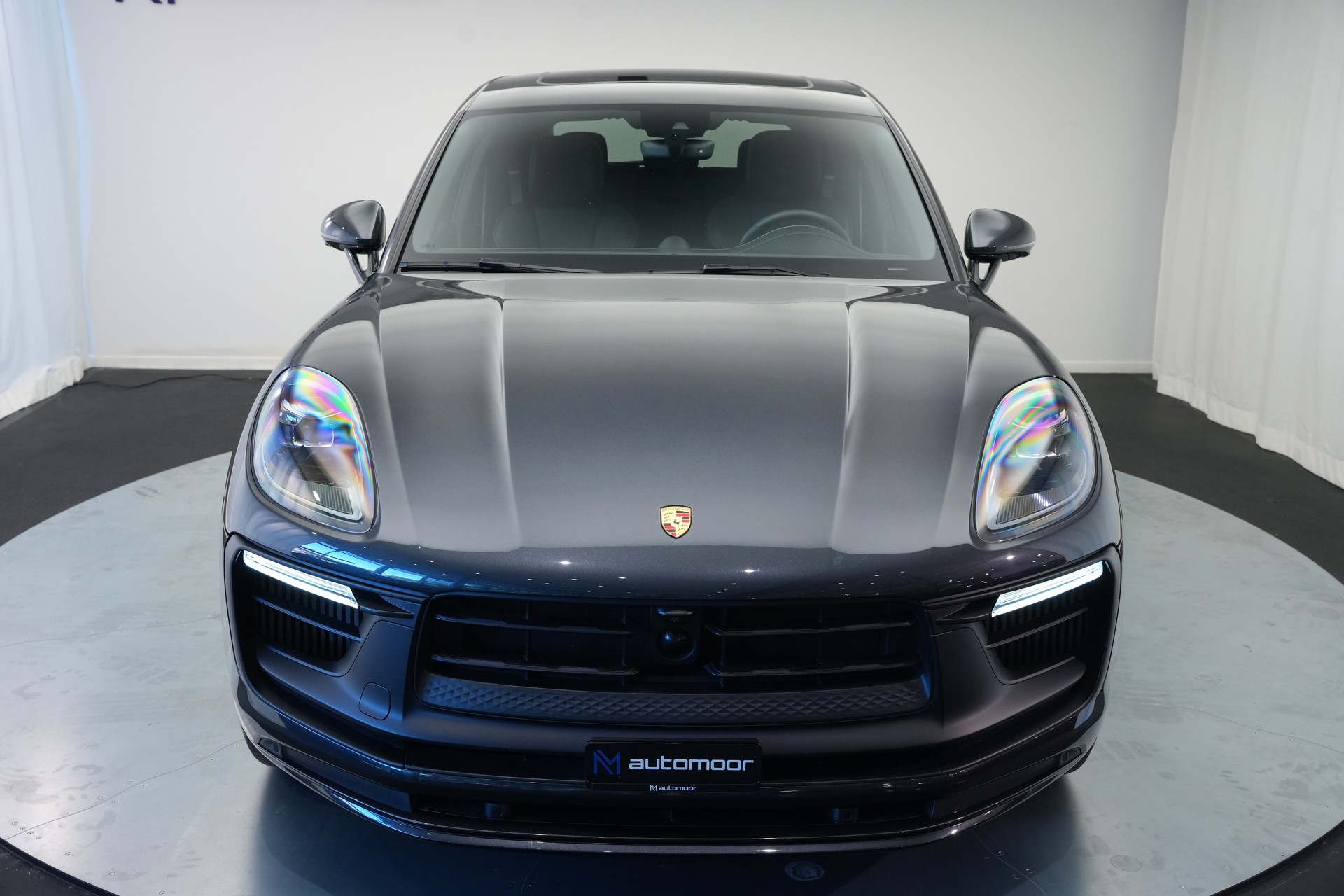 PORSCHE Macan GTS PDK *CH-Fahrzeug* *Panorama*-image-47