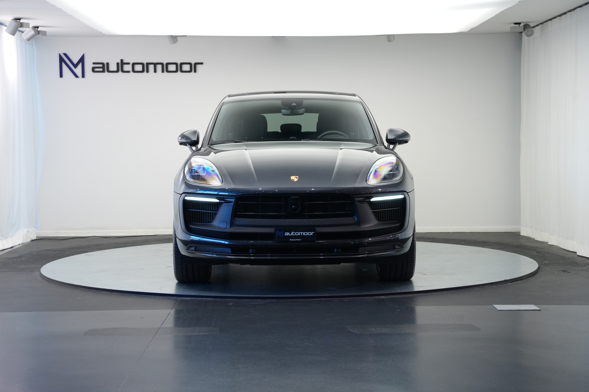 PORSCHE Macan GTS PDK *CH-Fahrzeug* *Panorama*-showroom-element-1