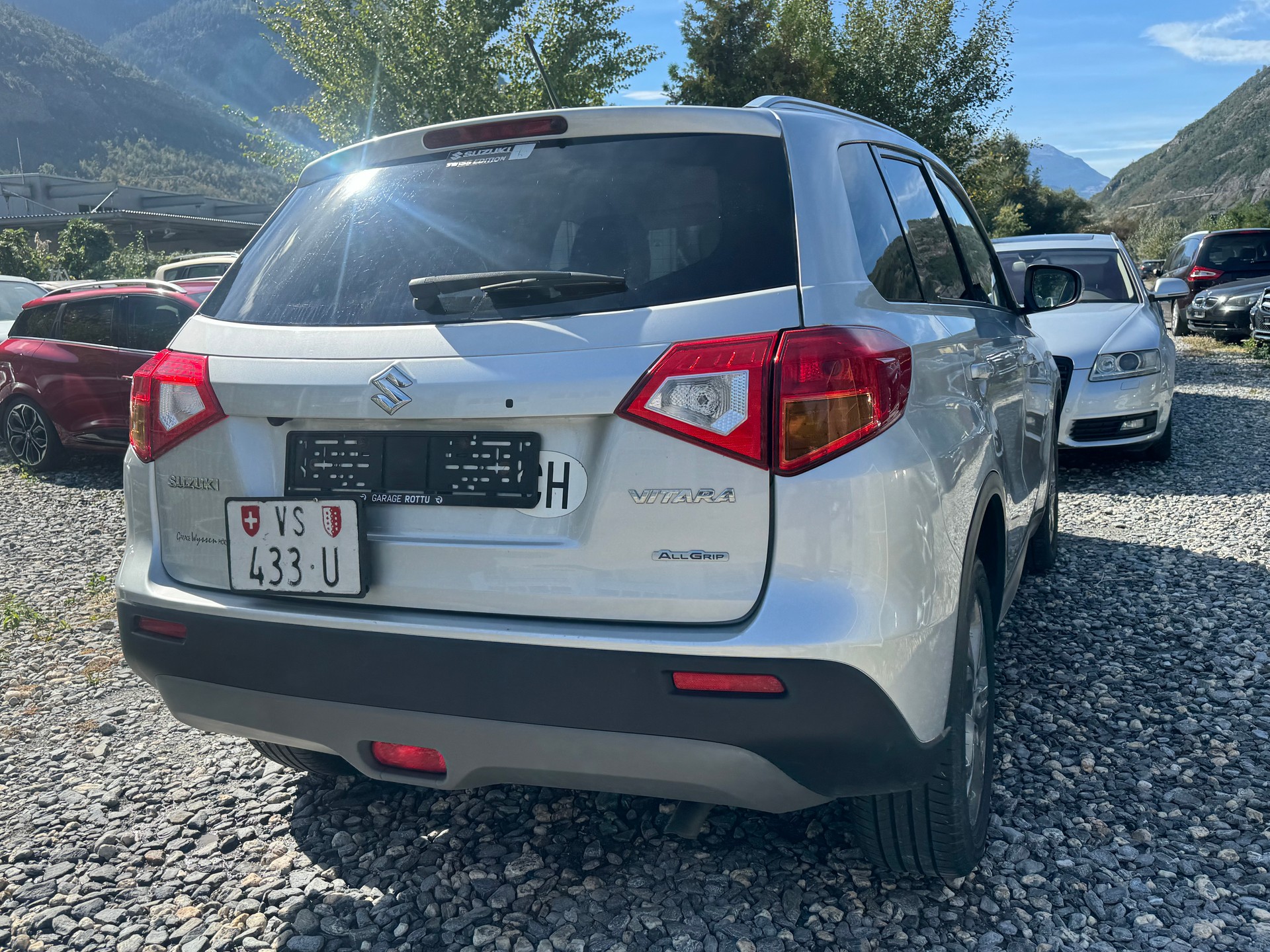 SUZUKI Vitara 1.6 TD Tradizio Top TCSS-image-2