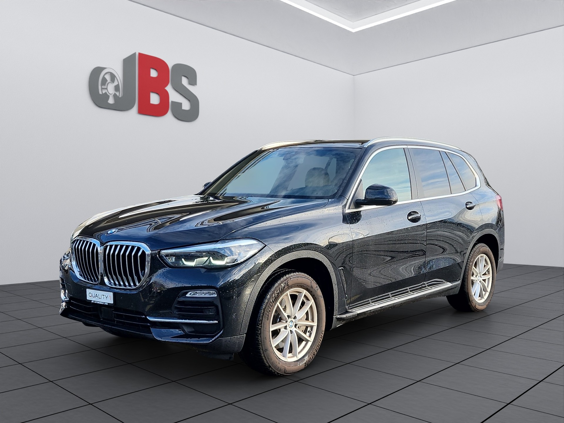 BMW X5 xDrive 48V 40i xLine Steptronic