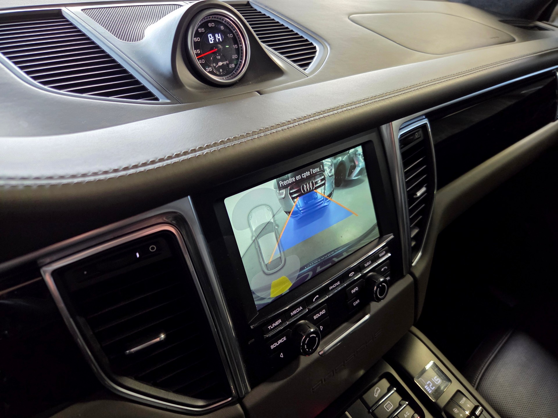 PORSCHE Macan 3.6 V6 Turbo-image-14