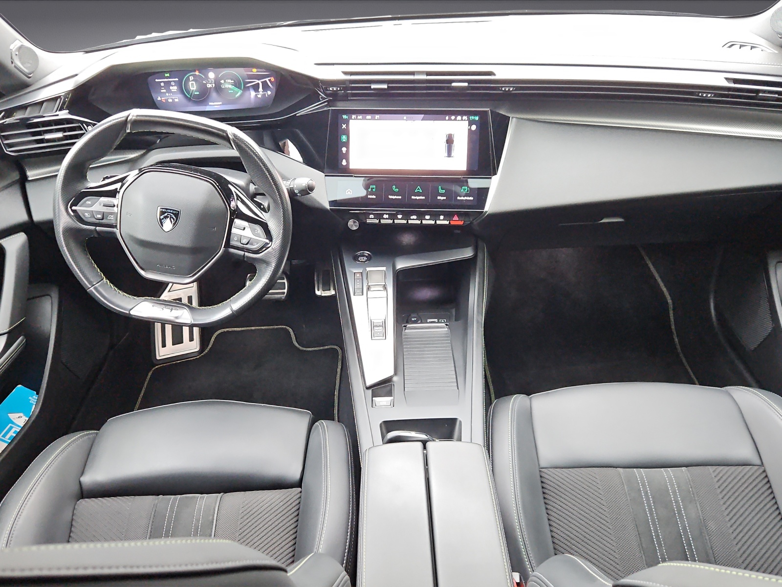 PEUGEOT 308 1.5 BlueHDI GT EAT8-image-12