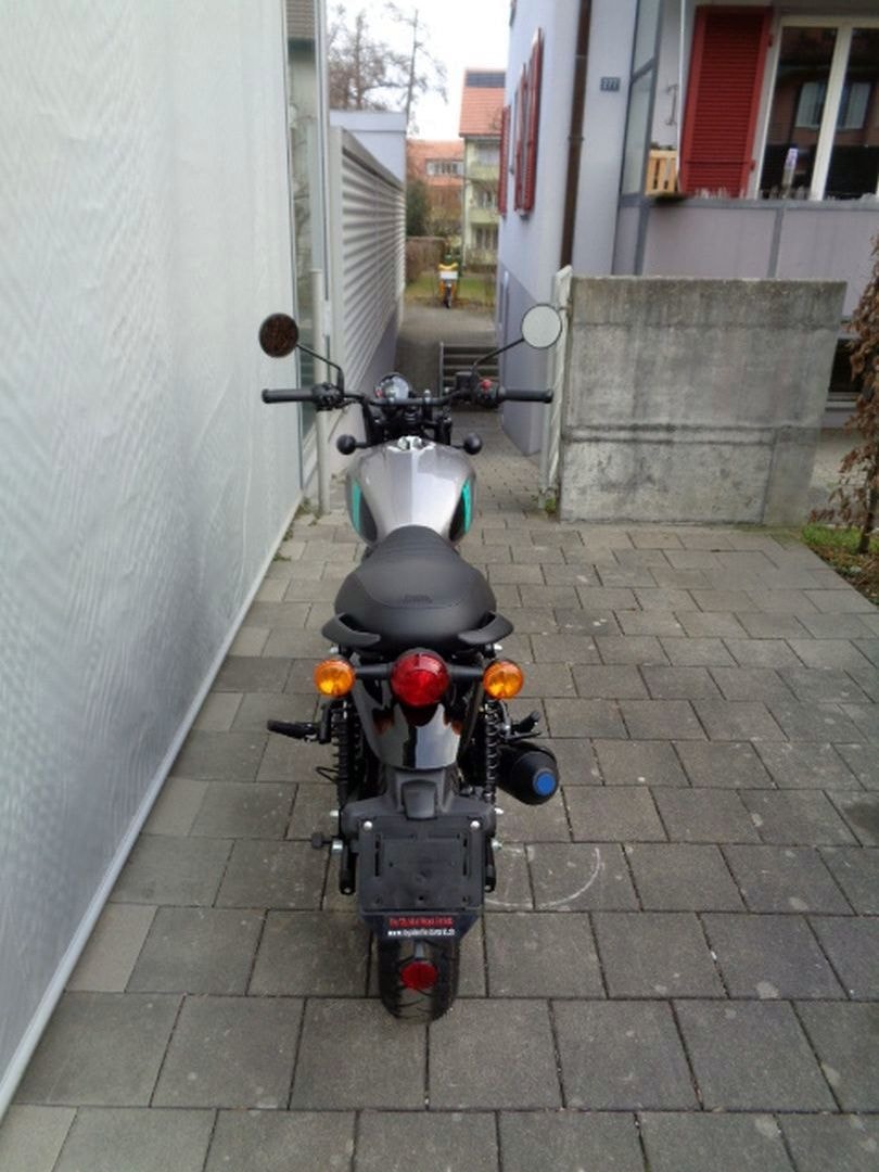 ROYAL ENFIELD HNTR 350 E5-image-5