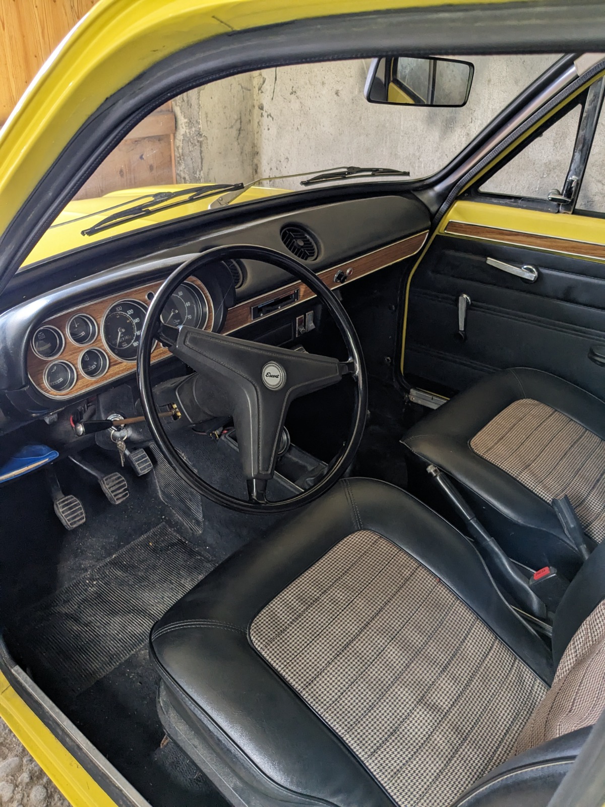 FORD MK 1 1300GT-image-2